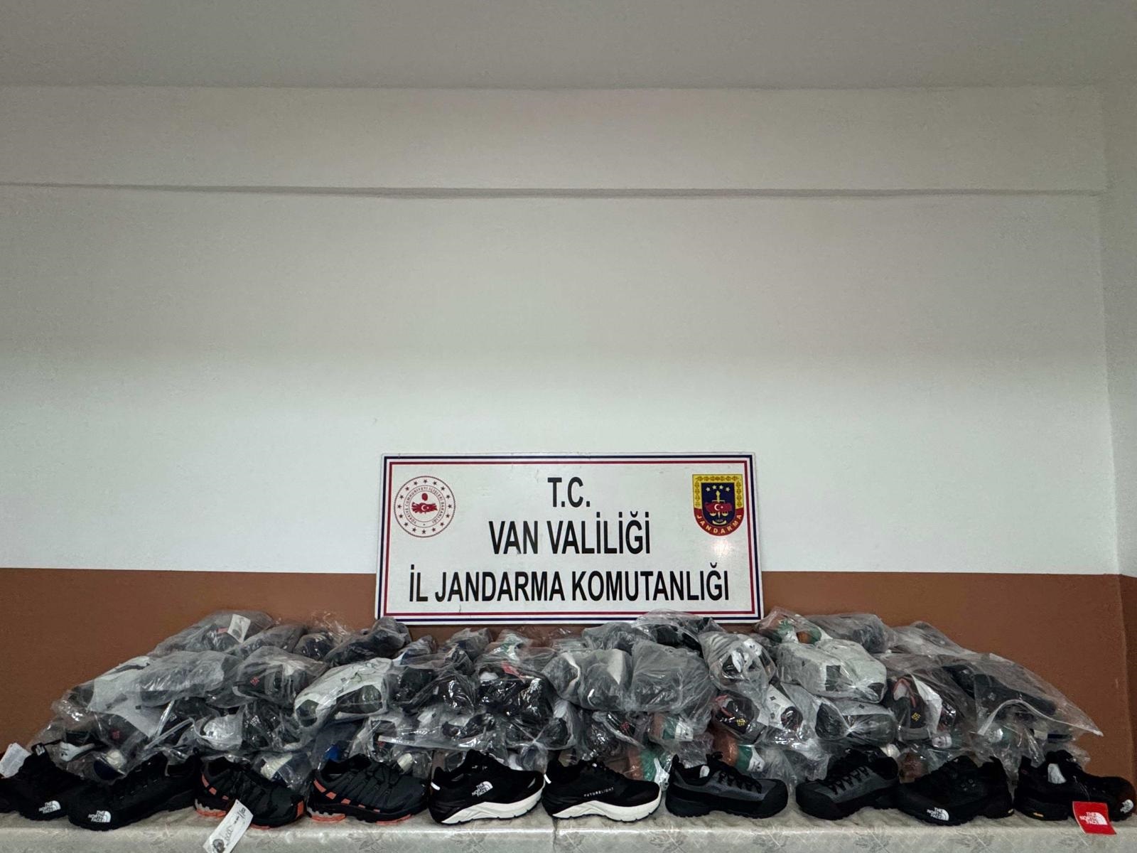 V A N D A 3 M I L Y O N 336 B I N T L L I K G U M R U K K A 1127442 334647