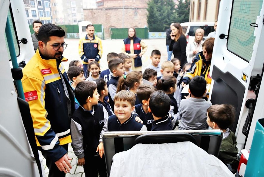 Y A G M U R U N E N B U Y U K H A Y A L I K A R N E H E D I Y E S 1119564 332274