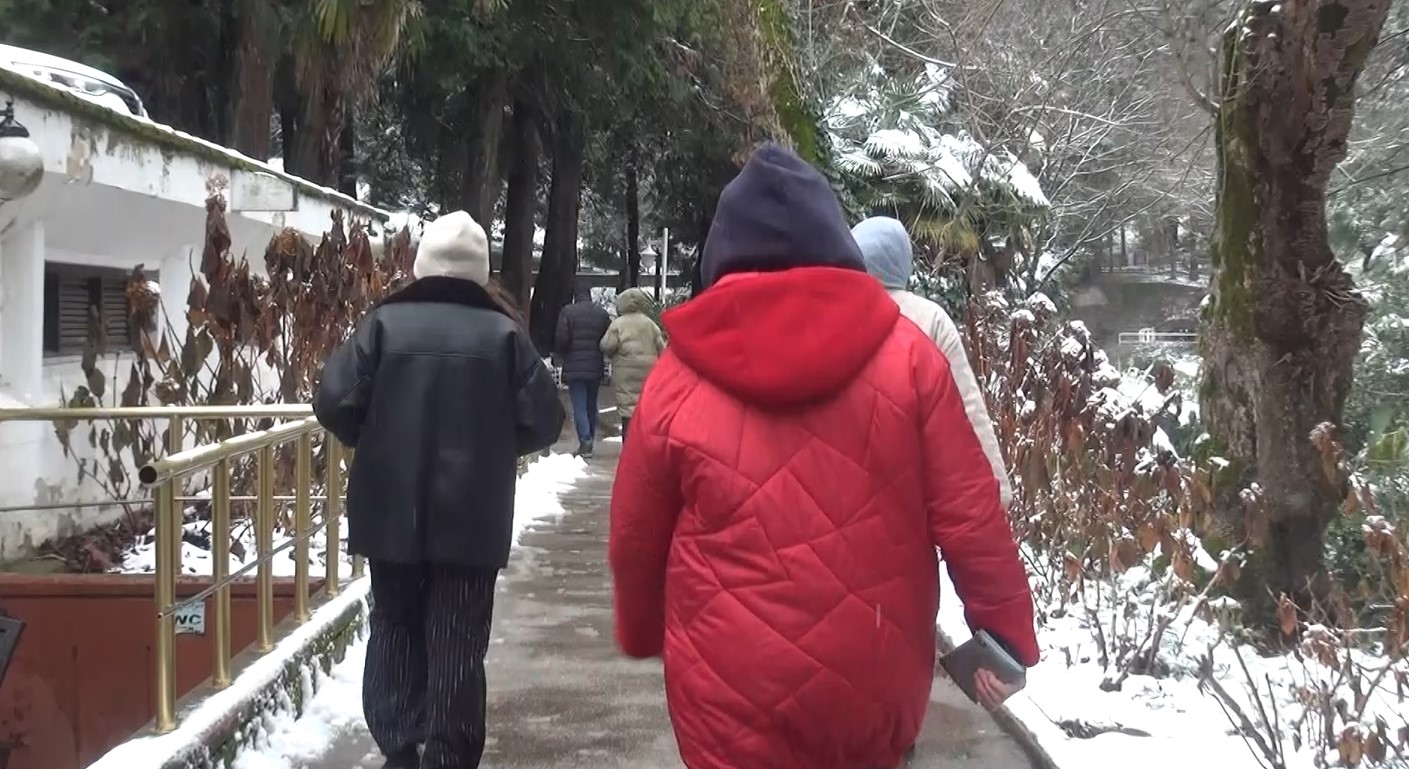 Y A L O V A D A K I T E R M A L T E S I S L E R S O M E S T I R O N C 1114553 330745