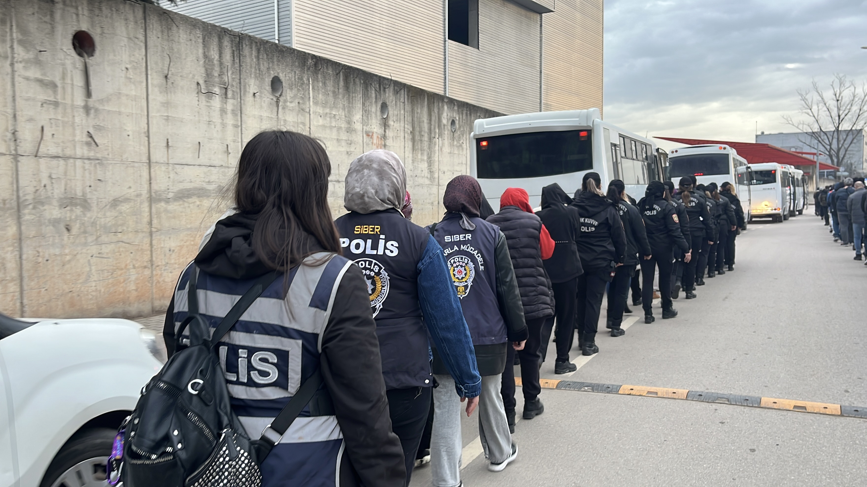 Y A S A D I S I B A H I S O P E R A S Y O N U N D A G O Z A L T I N A 1130107 335557