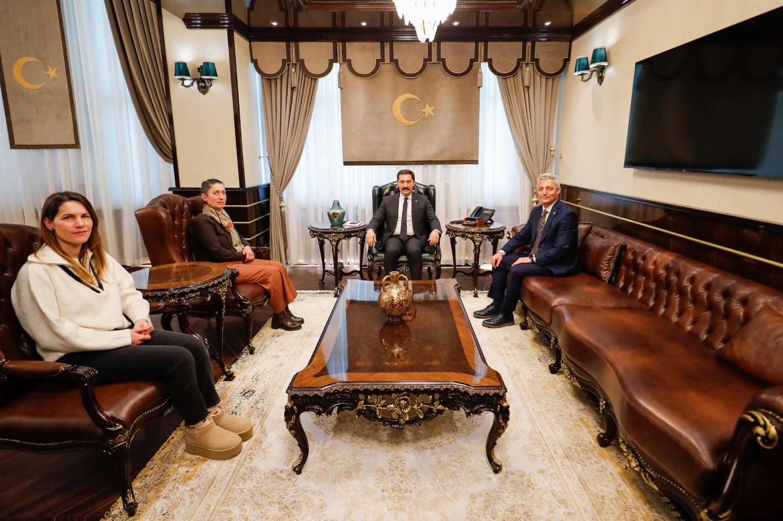 Y A S A Y A N I N S A N H A Z I N E L E R I O D U L U N E L A Y I K 1135265 337019