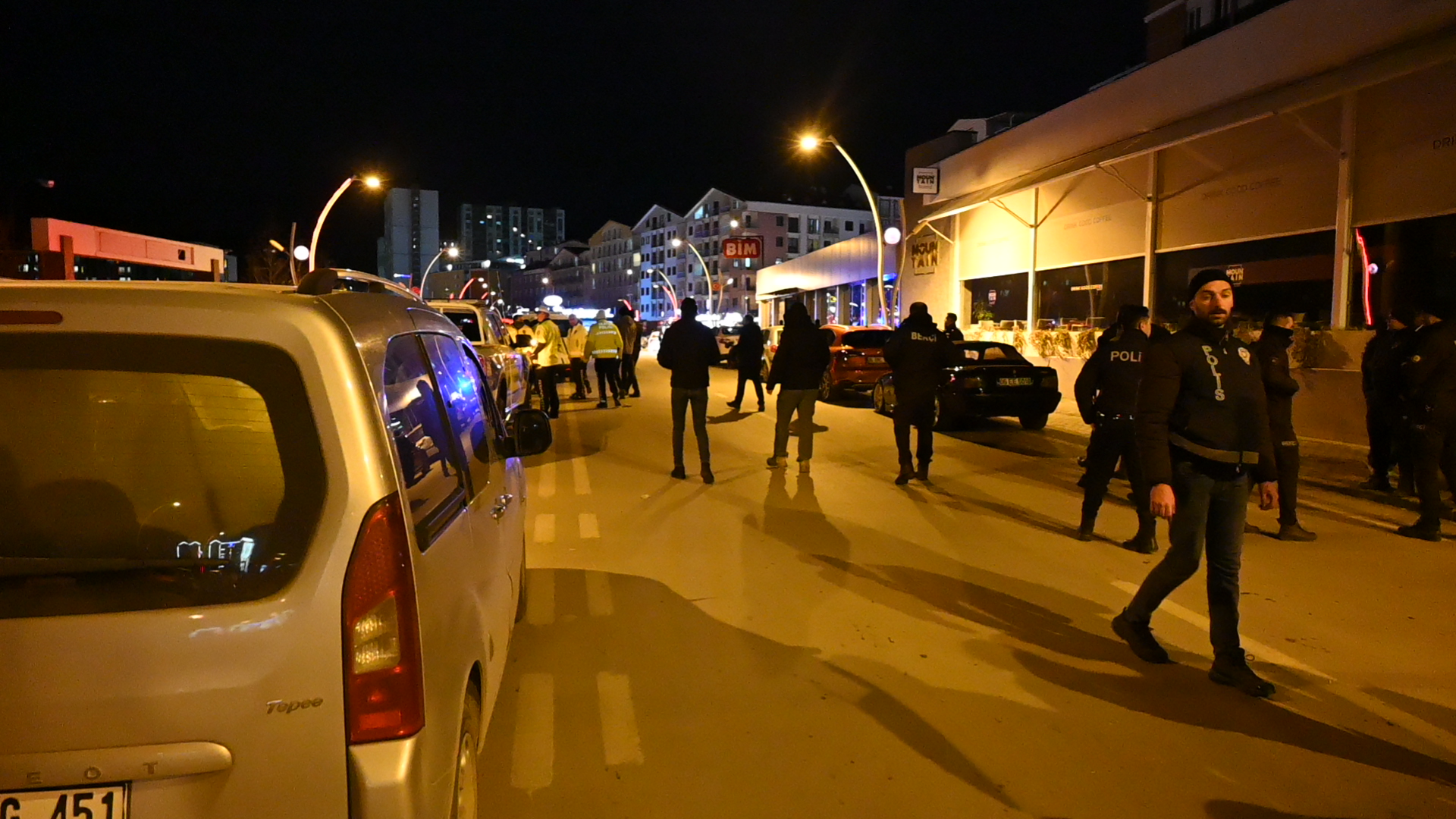 Y I L B A S I K U T L A M A S I N D A C I K A N K A V G A Y A M U D A H 1091678 324065