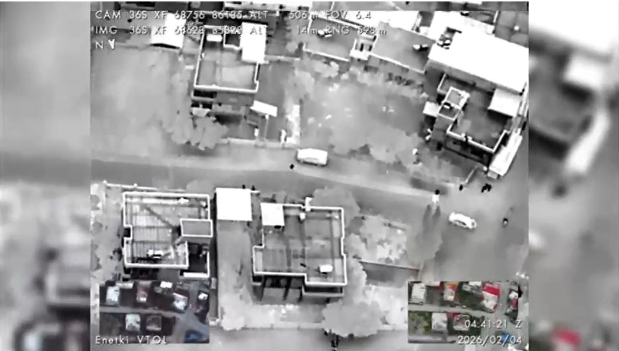 3 I L D E U Y U S T U R U C U O P E R A S Y O N L A R I 123 G O Z 1150887 341786