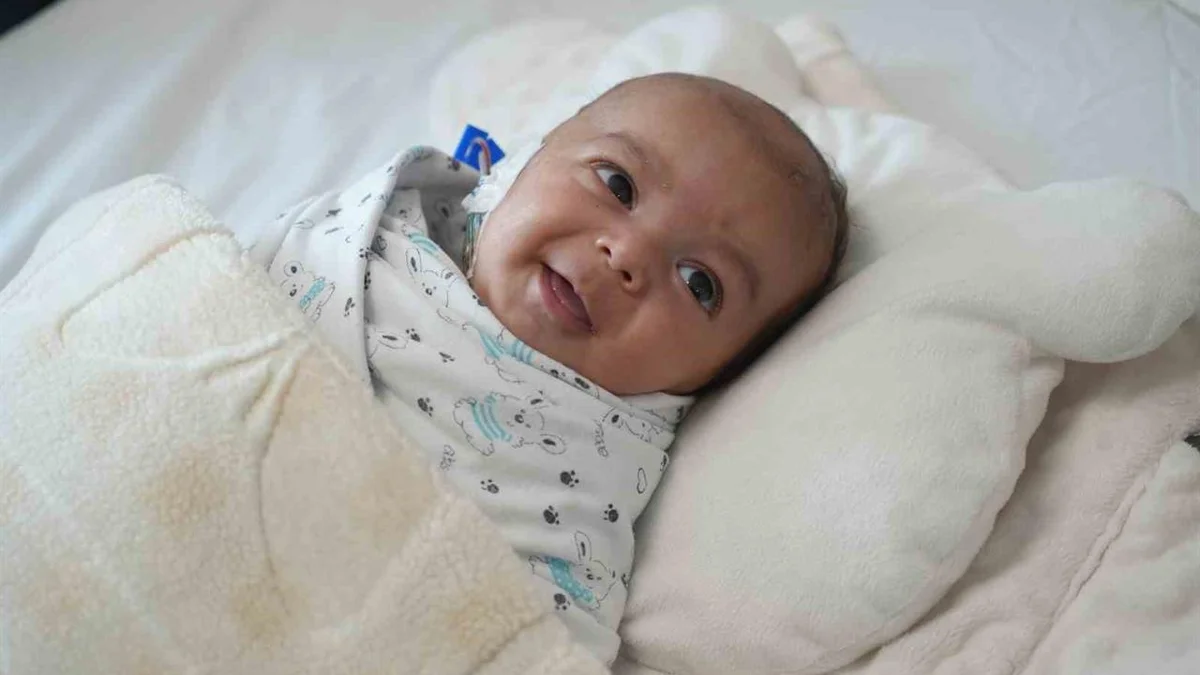Gaziantep’Te Nadir Tümörlü Talha Bebek Sağlığına Kavuştu