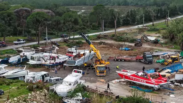 69804645F54A18C0D0F8F19B