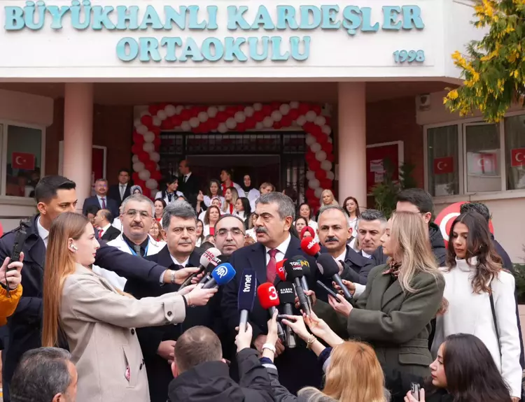 698057Ca6A554F24E687Acb1