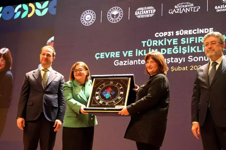 698B065D6A554F24E687F310