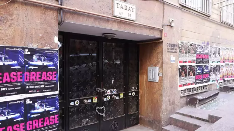 699D5B078C3F68B010B6379B