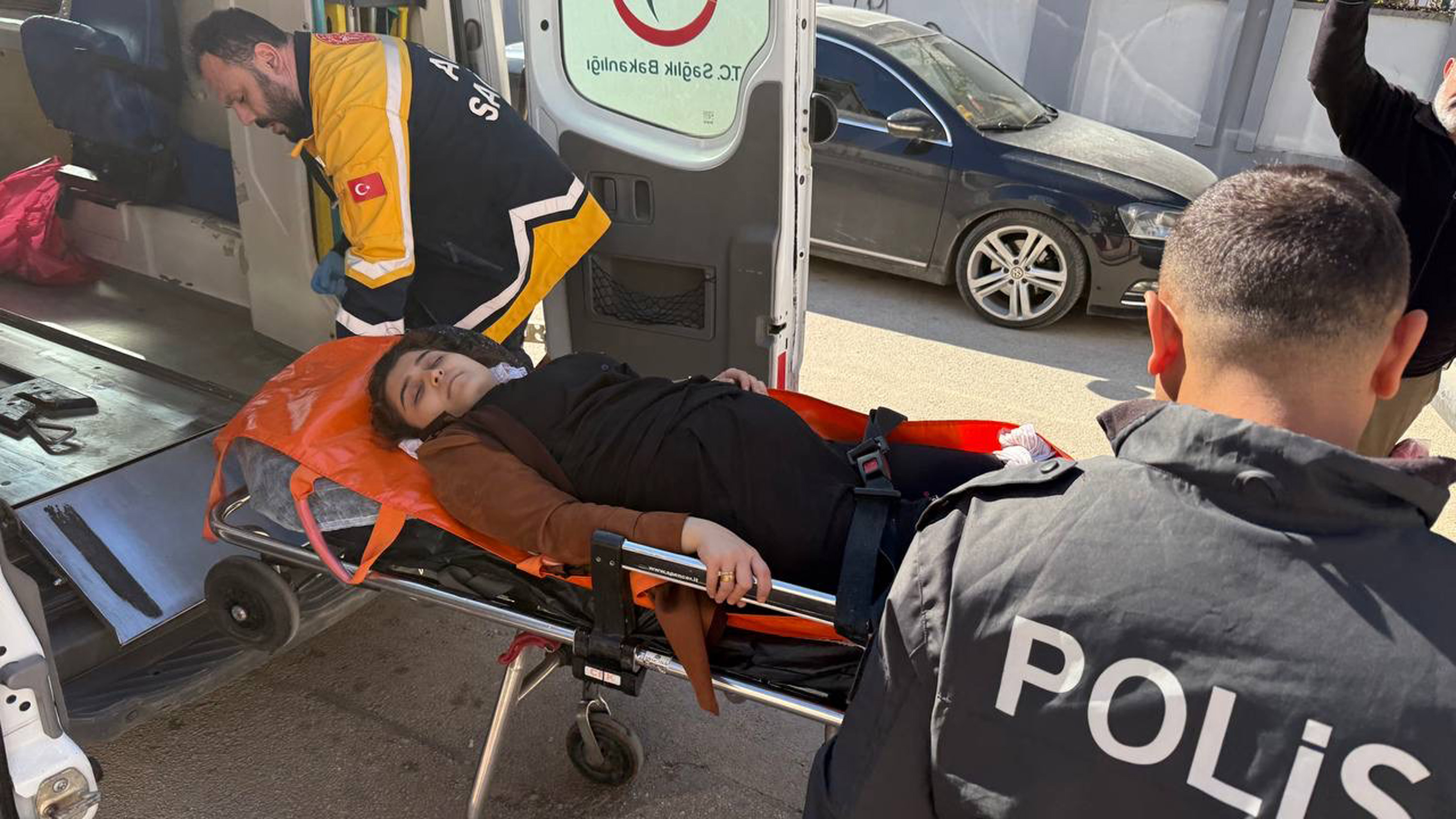 7 A Y L I K H A M I L E E S I N I V U R A N S U P H E L I O R M A N 1150053 341524