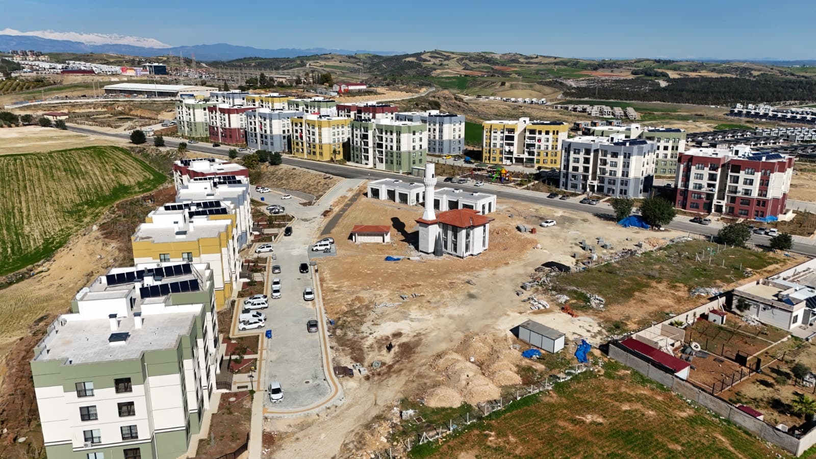 A D A N A D A K A L I C I K O N U T L A R Y U Z D E 98 S E V I Y E 1150381 341626