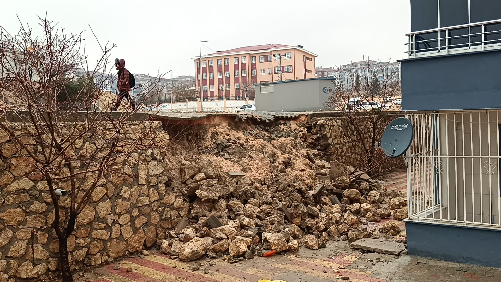 A D I Y A M A N D A 7 K A T L I B I N A N I N O N U N D E K I I S T 1147425 340738