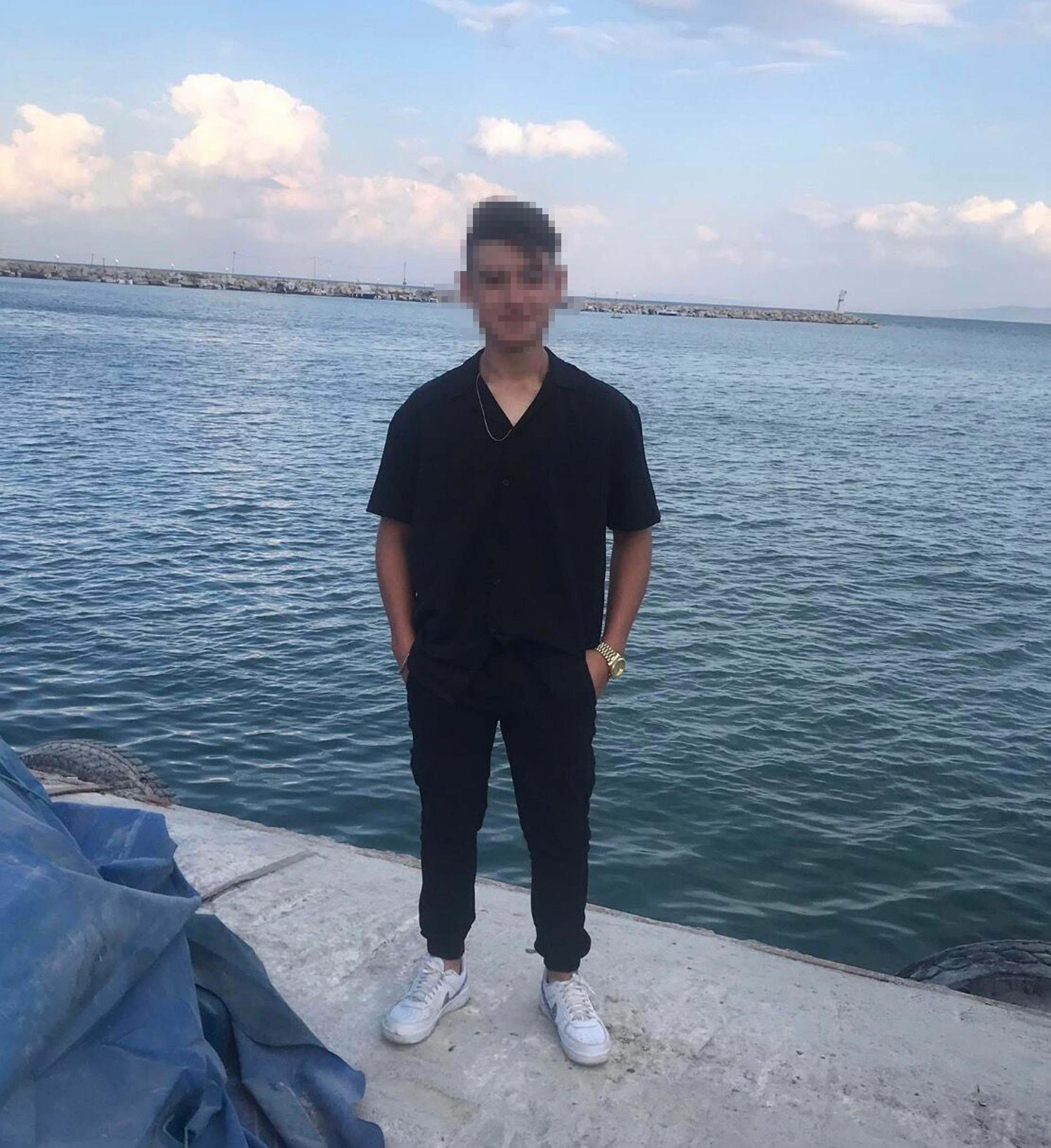 A N N E S I Y L E T A R T I S A N U V E Y B A B A S I N I A V T U F E 1164094 345803