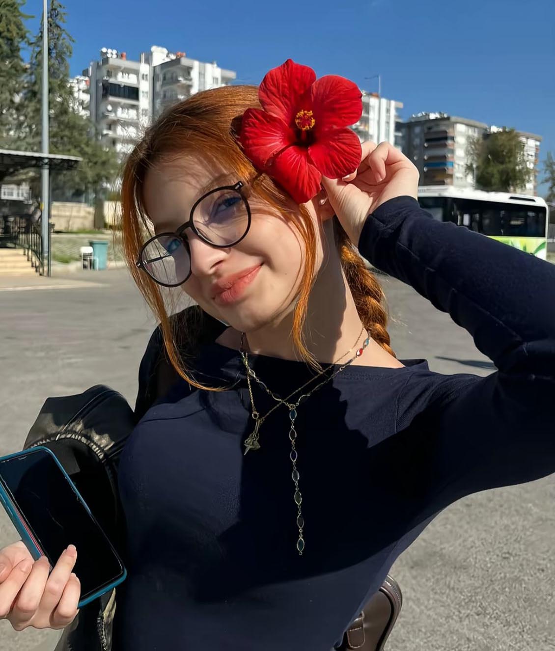 A R A C S A T I N A L M A Y A G I D E R K E N A N T A L Y A D A K I 1146287 340356