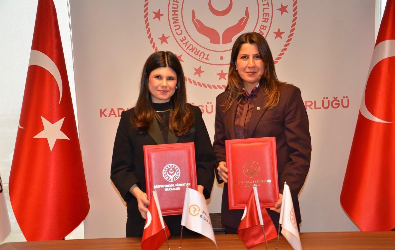 Kadınlar Enerji Okuluyla Sektörde Güçleniyor