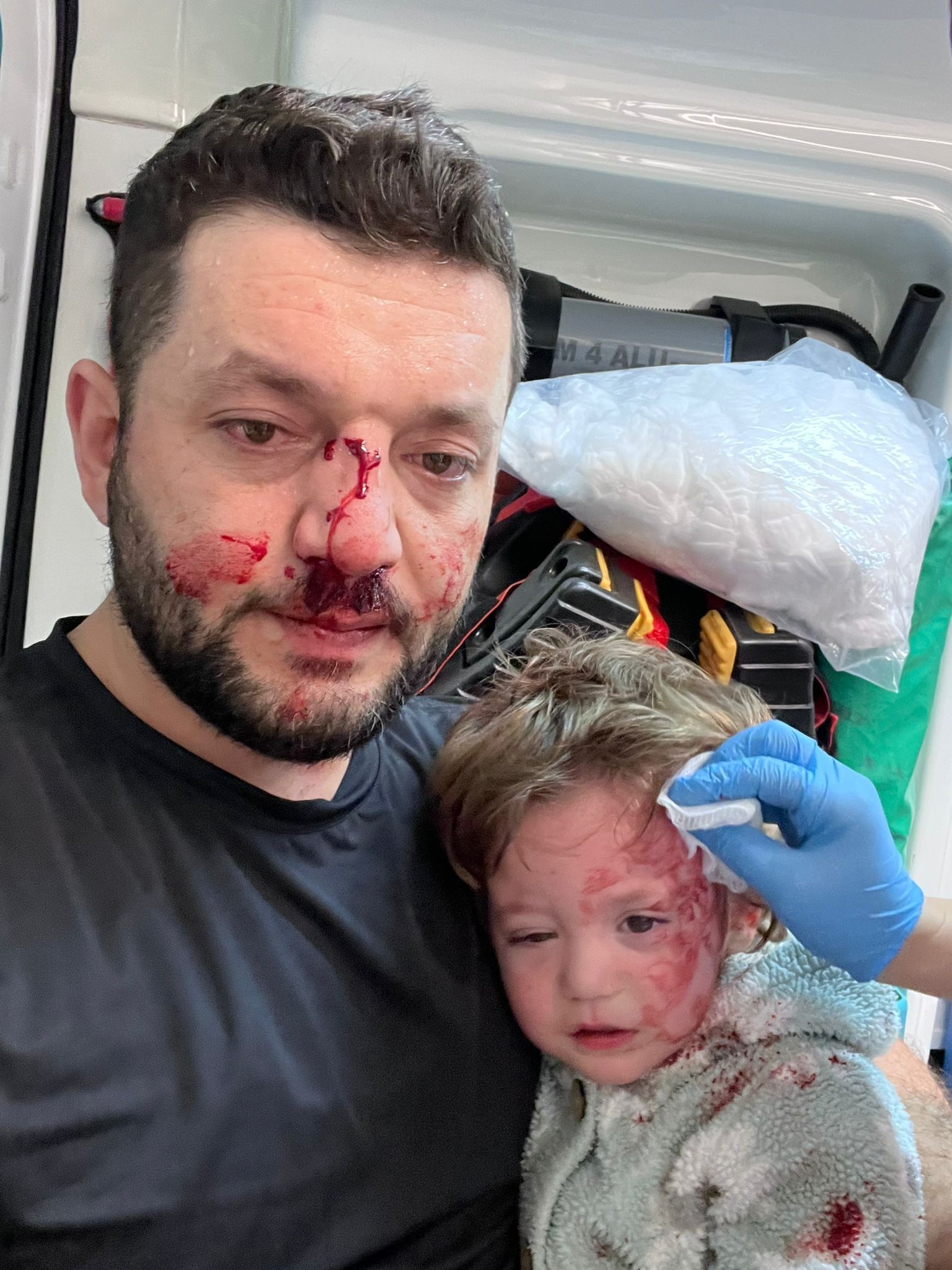 B A B A I L E 14 A Y L I K B E B E G I N I N D A R B E D I L D I G I 1185838 352311