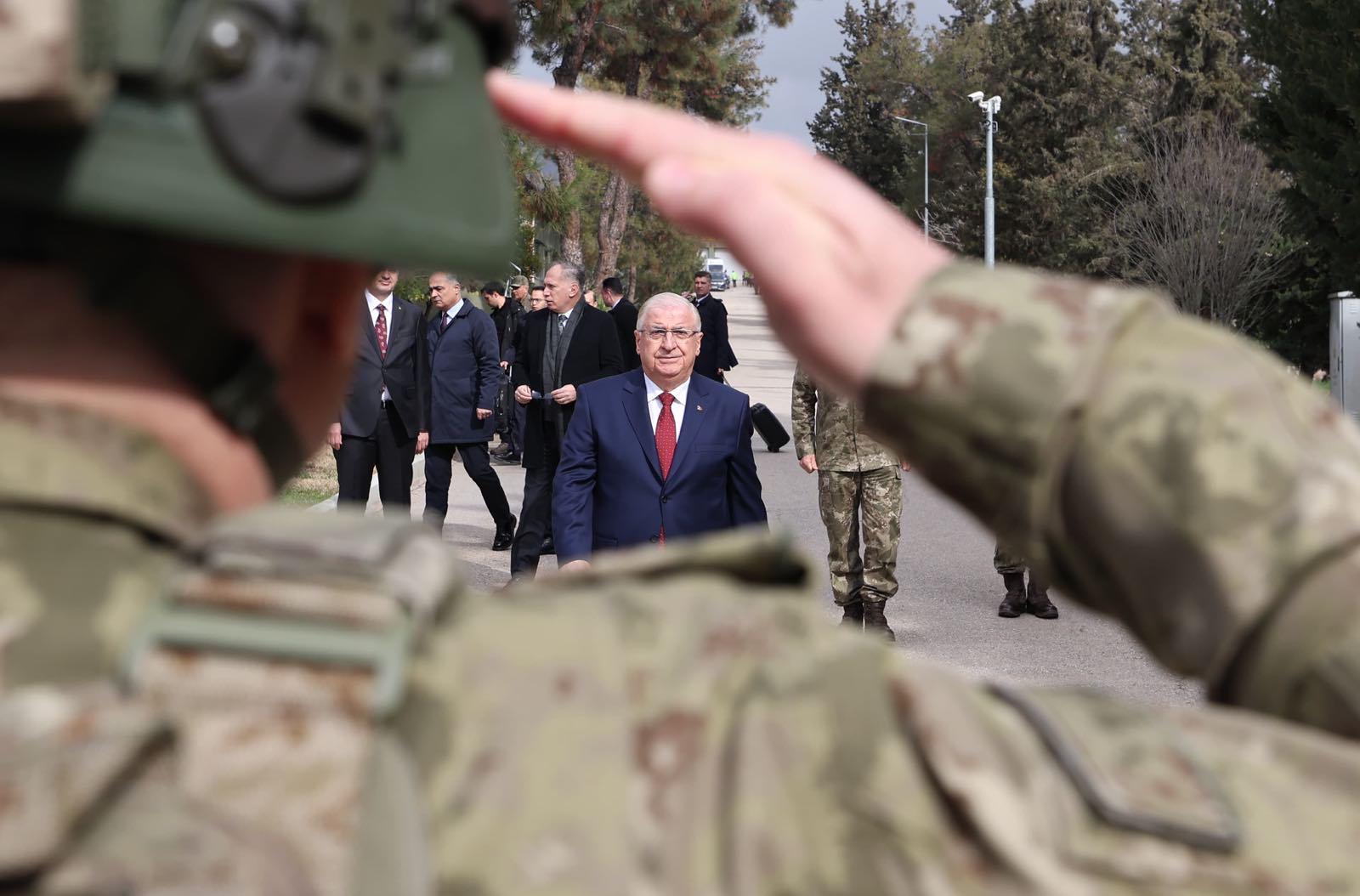 B A K A N G U L E R K I L I S T E B I R L I K L E R I D E N E T L E 1160500 344635