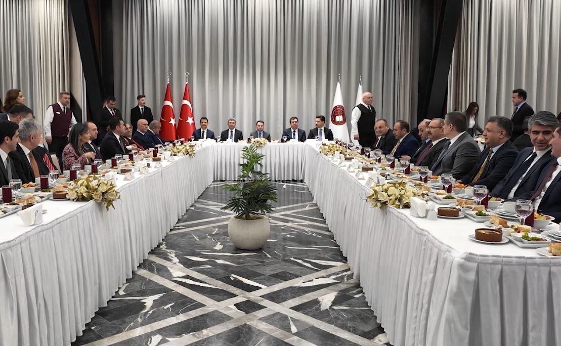 B A K A N G U R L E K Y A R G I B A G I M S I Z L I G I B I Z I M I 1184285 351844