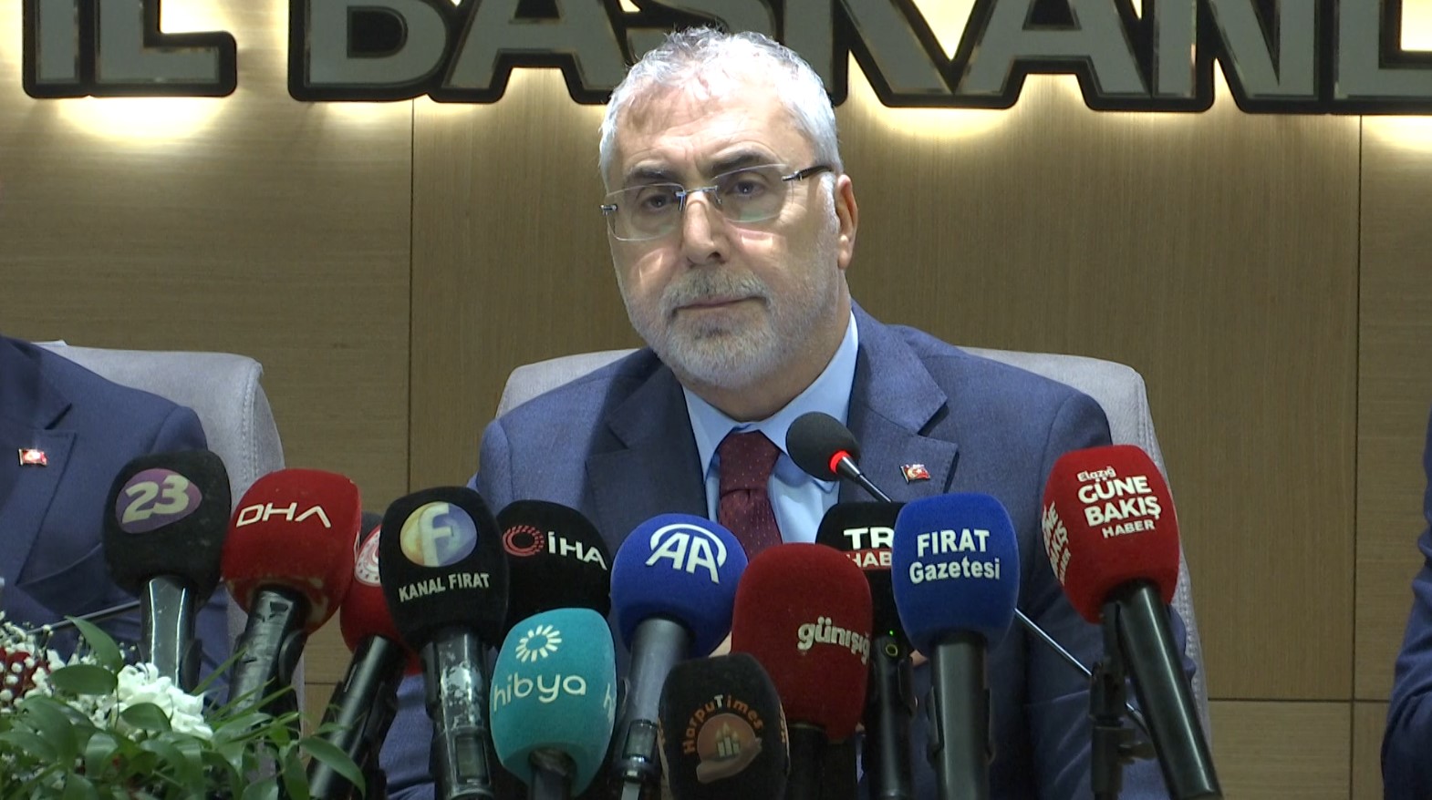 Bakan Işıkhan Kadın İşsizliğine İlişkin Verileri Paylaştı