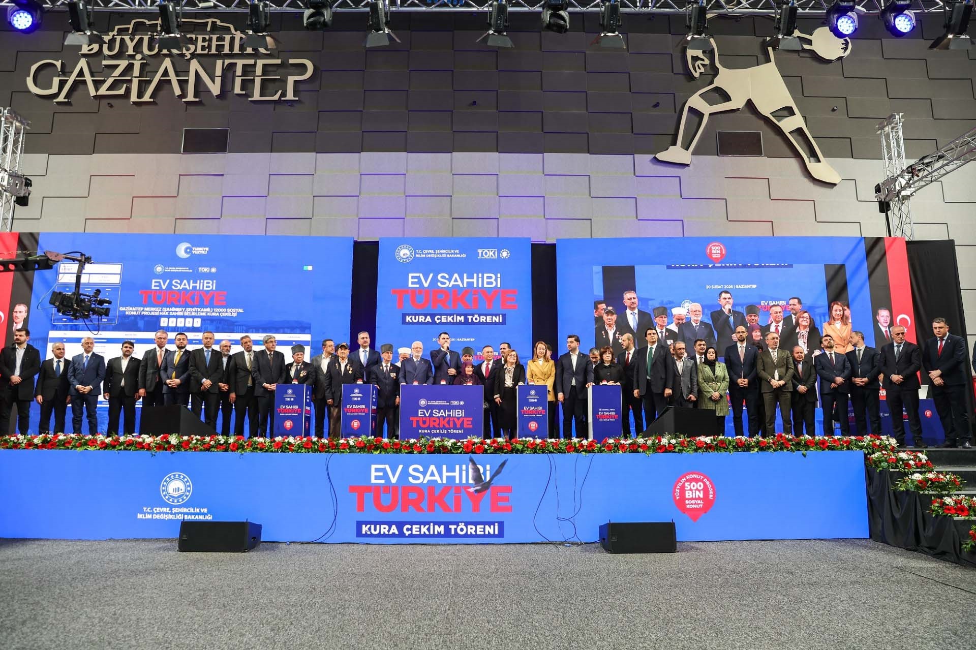 B A K A N K U R U M B I Z L A F L A D E G I L E S E R L E K O N 1178753 350161