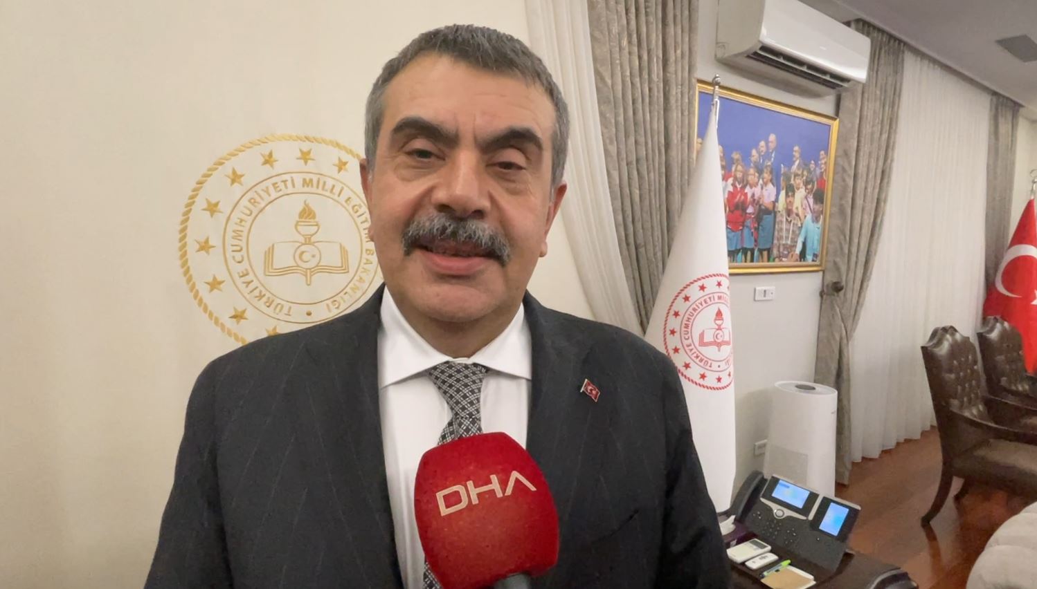 B A K A N T E K I N M I L L I B I R L I G I M I Z I V E B E R A B E 1149577 341380