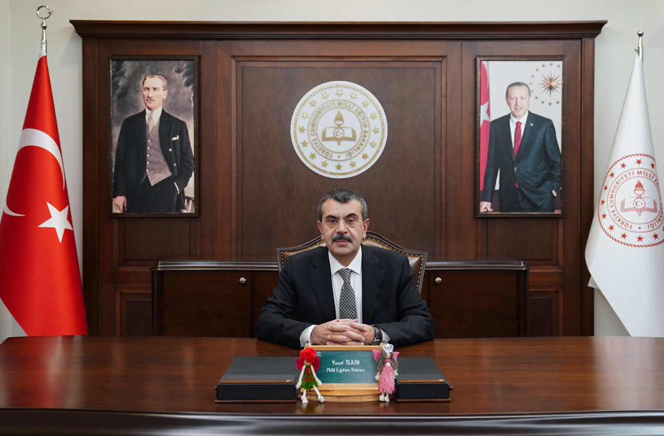 Bakan Tekin: Milli Birlik İçin Güzel Etkinlikler Yapacağız