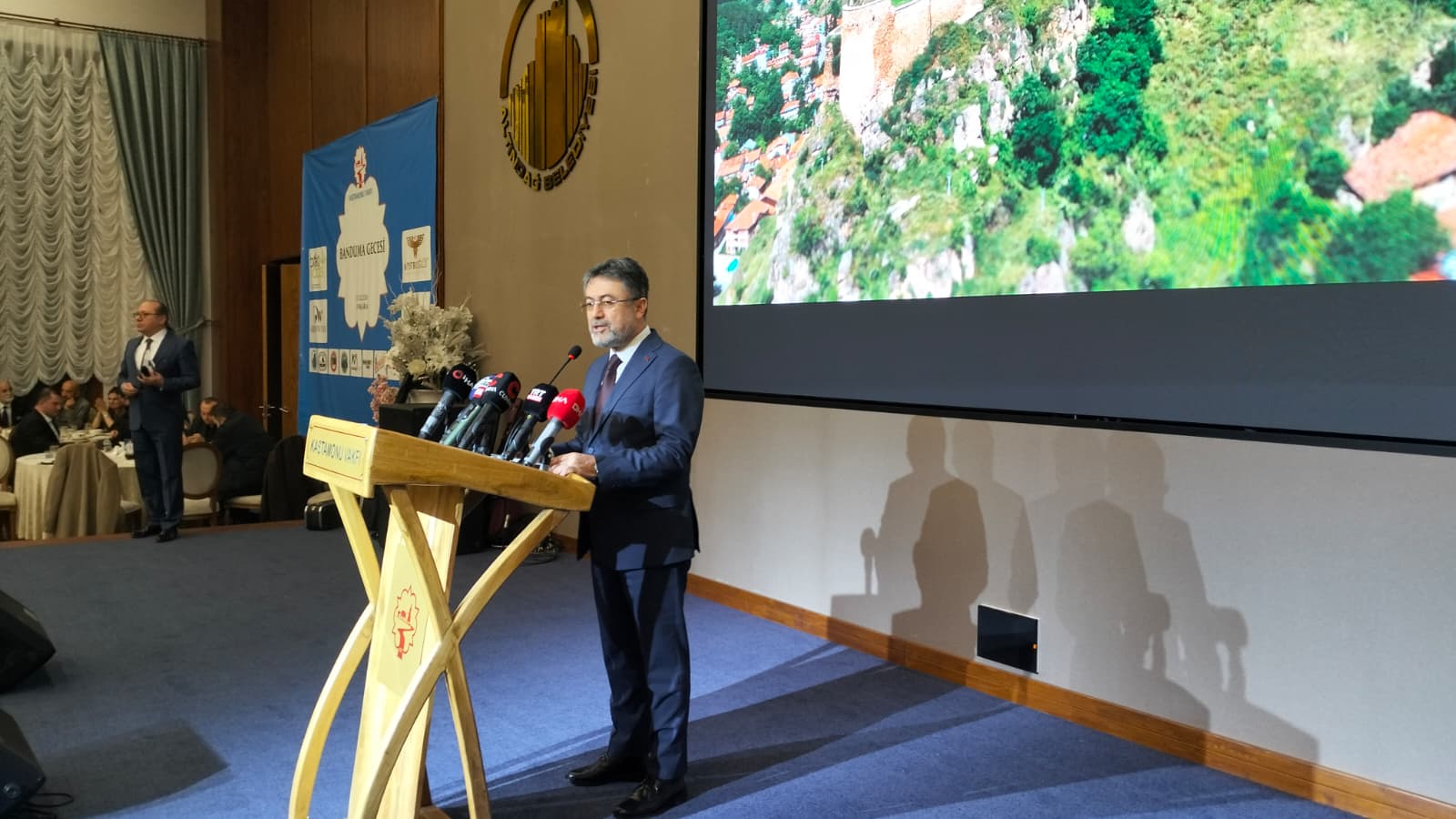 B A K A N Y U M A K L I T A R I M S A L H A S I L A D A D U N Y A D A 1149002 341217