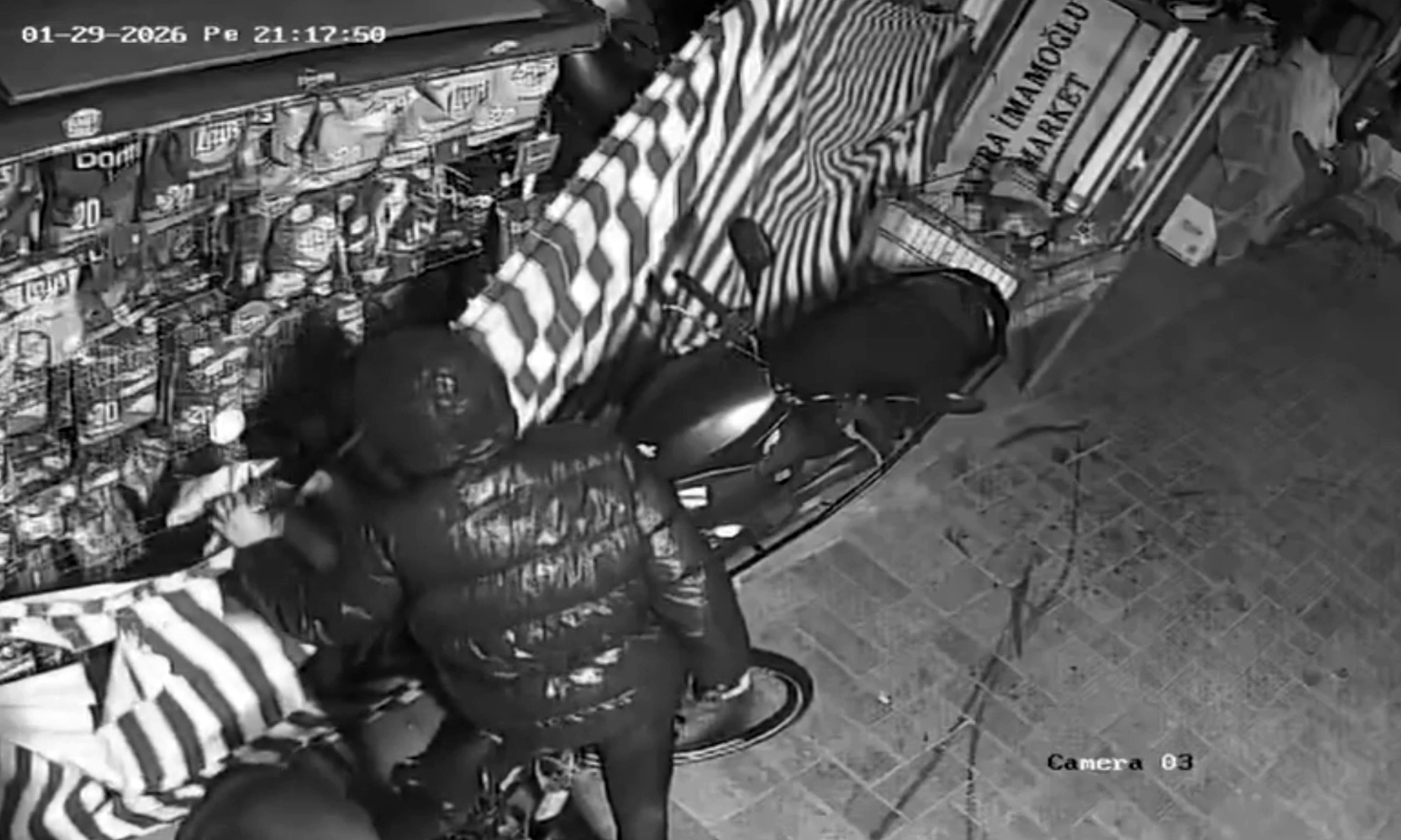 B I S I K L E T L I 3 C O C U K O T O M O B I L L E R I N L A S T I G I 1148736 341149