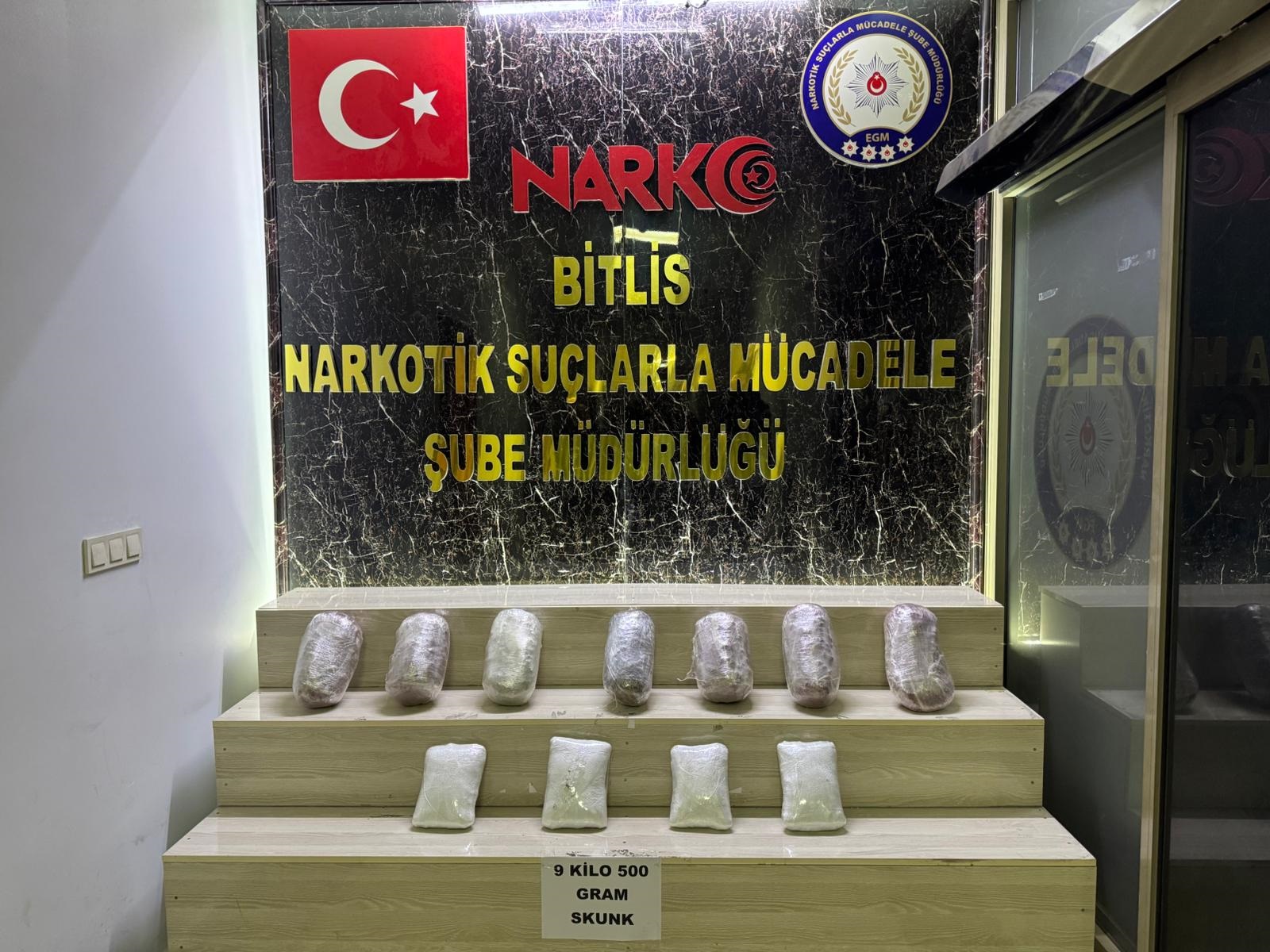 B I T L I S T E I K I A R A C T A 17 K I L O 500 G R A M S K 1154857 342937