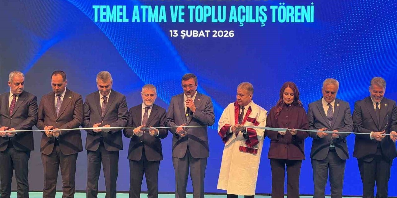 Mersin’de Yılmaz, yükseköğretimde yapılan değişiklikleri açıkladı