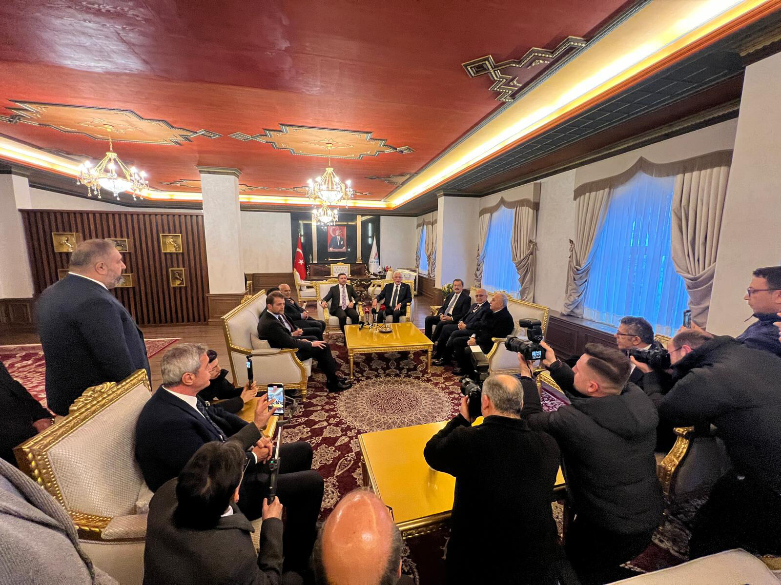 D E R V I S O G L U A B D U L L A H O C A L A N I L E D E V L E T B 1187722 352921