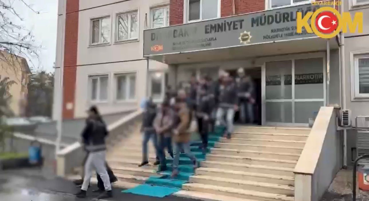 D I Y A R B A K I R D A T E F E C I L I K O P E R A S Y O N U 6 T U 1150522 341677