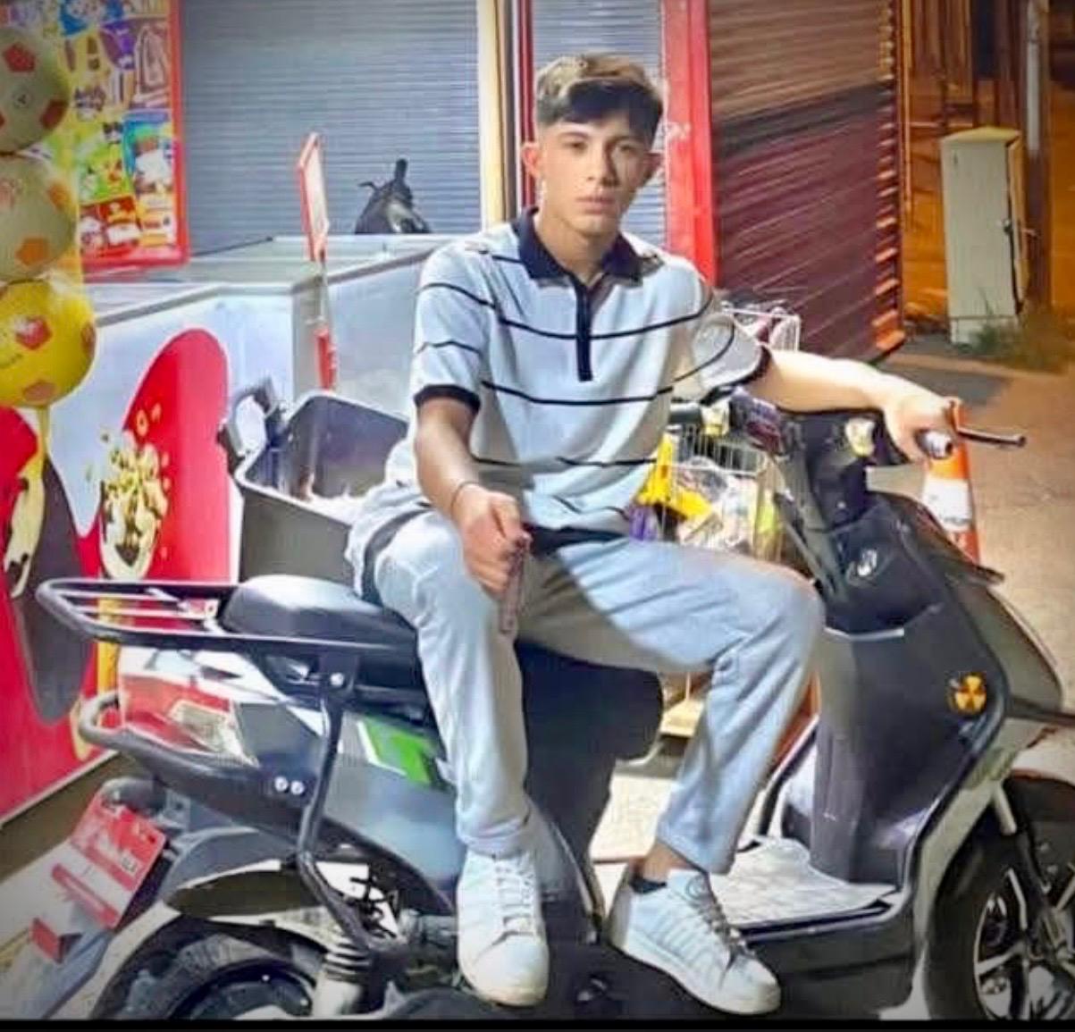 D O G U M G U N U N D E K A Z A R A K E N D I N I V U R D U G U O N E 1165971 346364