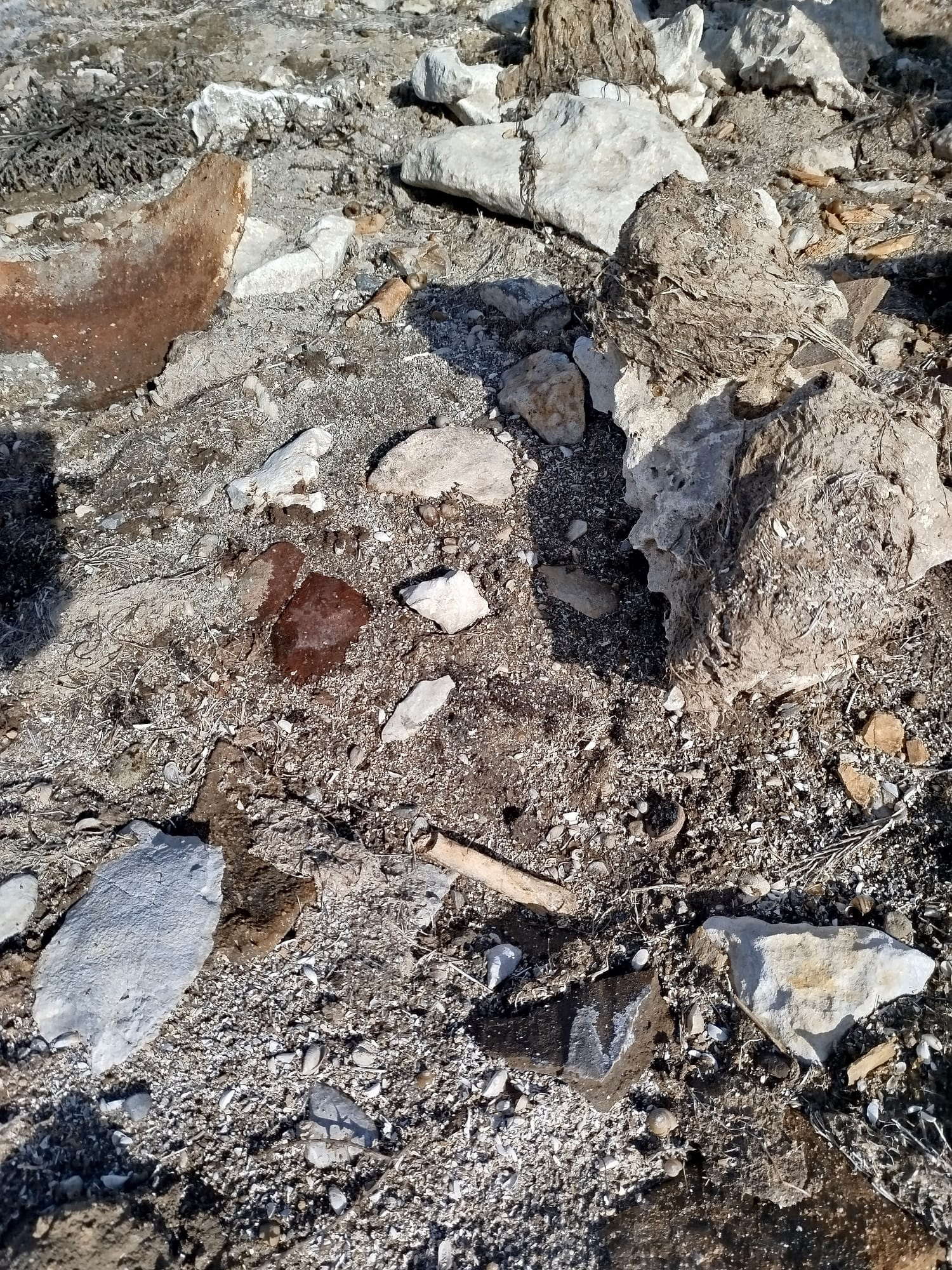 E G I R D I R G O L U N U N S U Y U C E K I L E N K I Y I K E S I M 1151338 341948