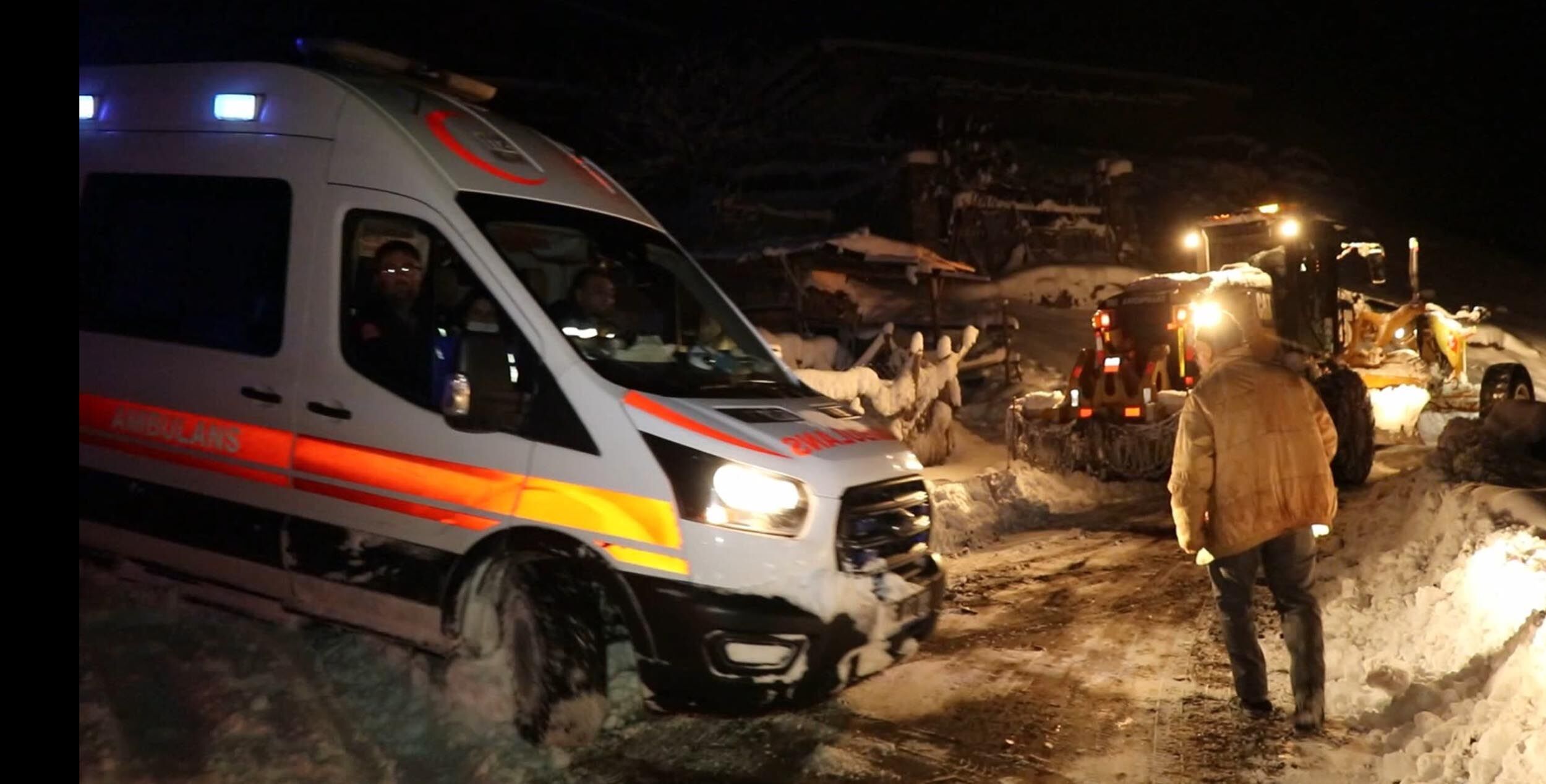 E K I P L E R Y O L U K A R D A N K A P A L I M A H A L L E D E K I 1189996 353596