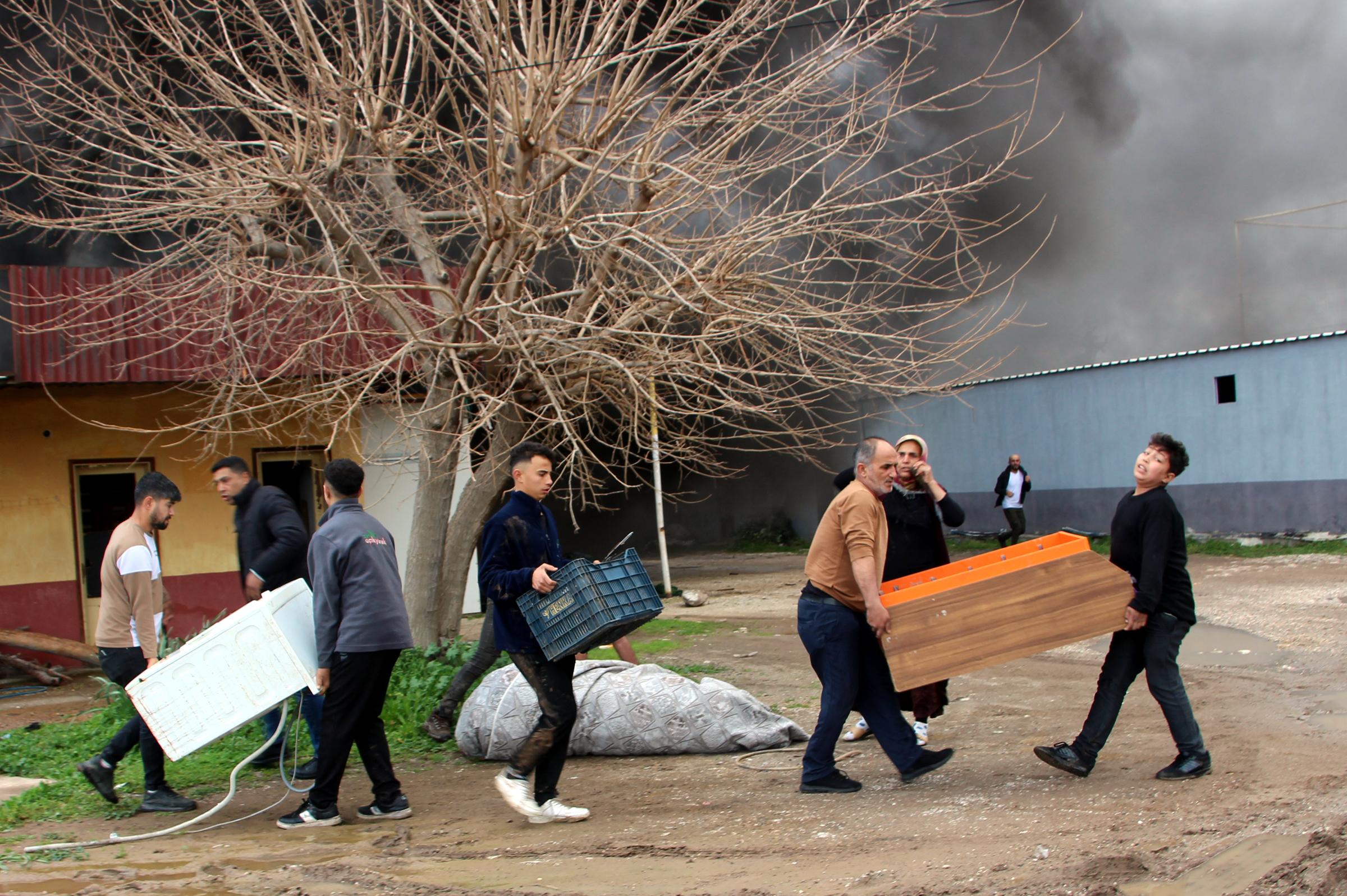 E K M E K F I R I N I C I K A N Y A N G I N D A K U L L A N I L A M A Z 1173284 348512