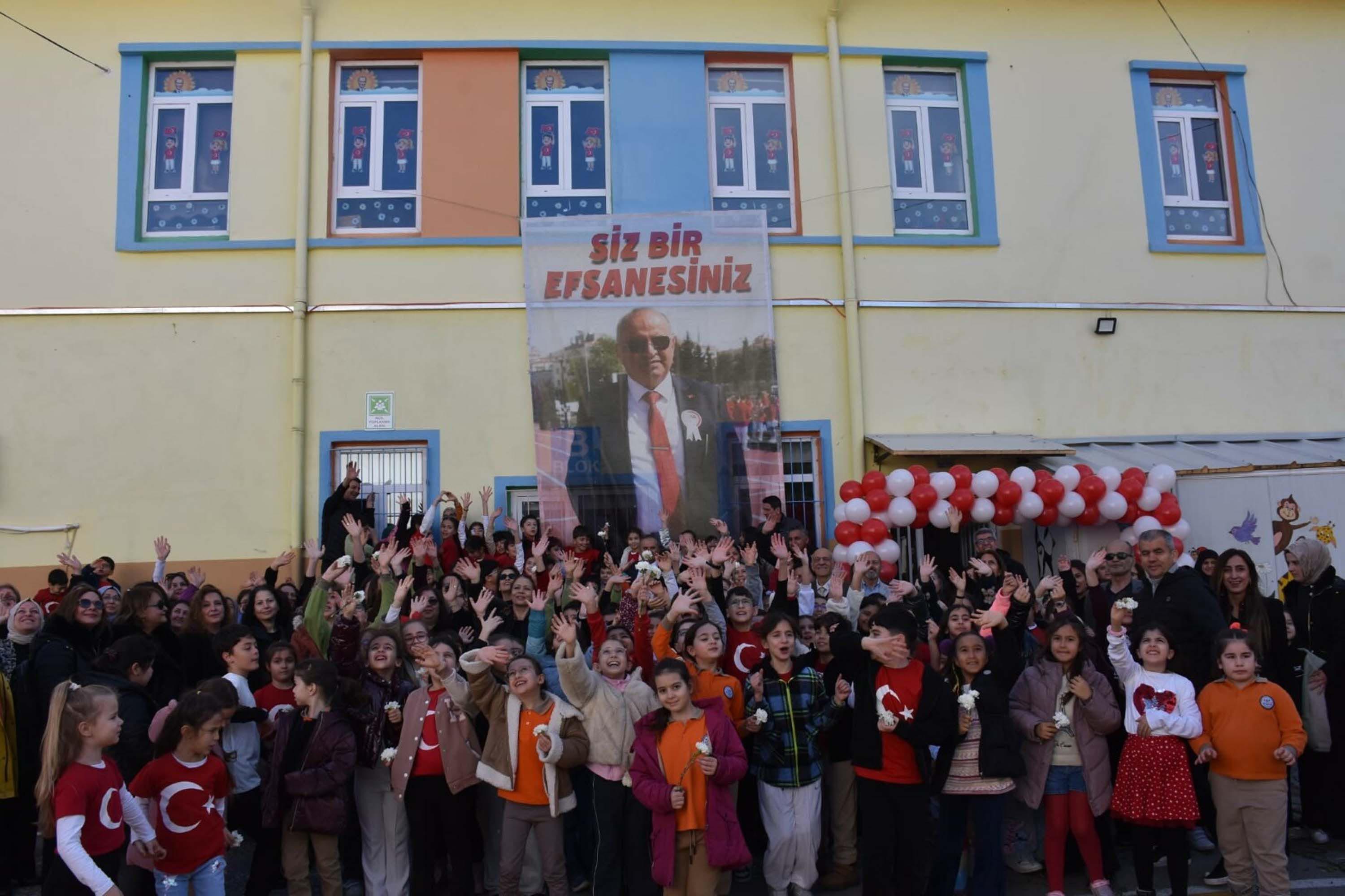 E M E K L I Y E A Y R I L A N 39 Y I L L I K O G R E T M E N E G O 1151061 341850