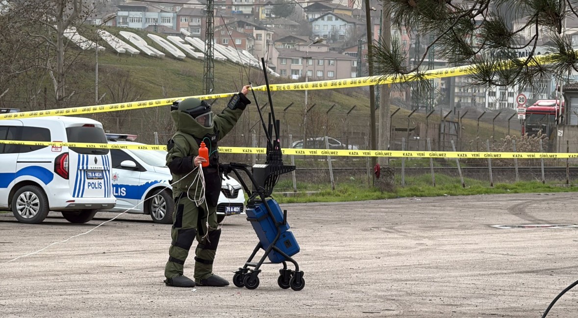 F U N Y E I L E P A T L A T I L A N V A L I Z D E N K I Y A F E T C I 1171451 347966