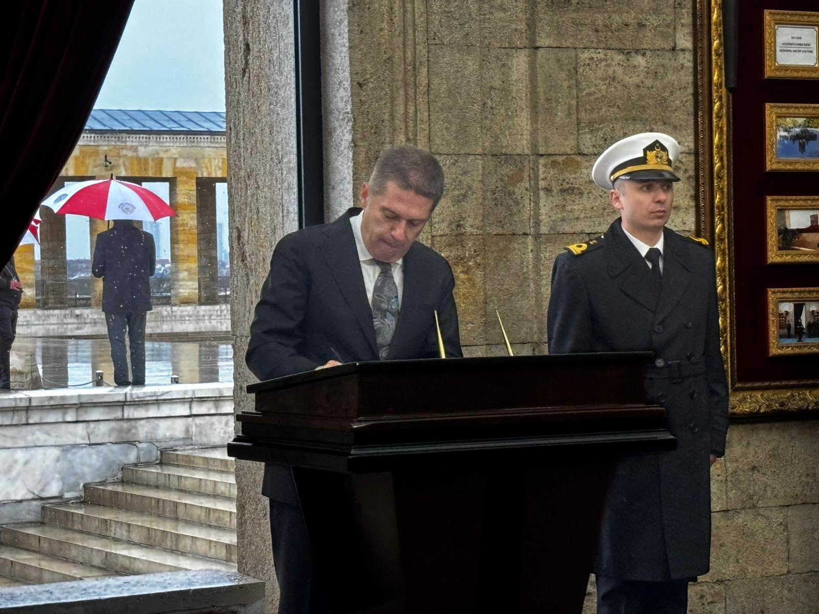 G E N C L E R B I R L I G I’ N D E N A N I T K A B I R Z I Y A R E T I 1164232 345839