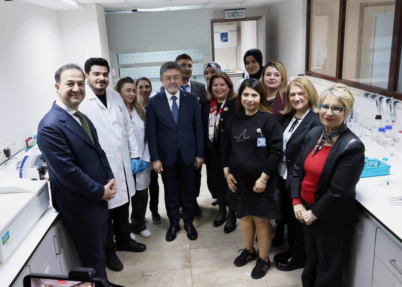 H A S A N K A L Y O N C U U N I V E R S I T E S I’ N D E H E M S I R E L 1161480 344966