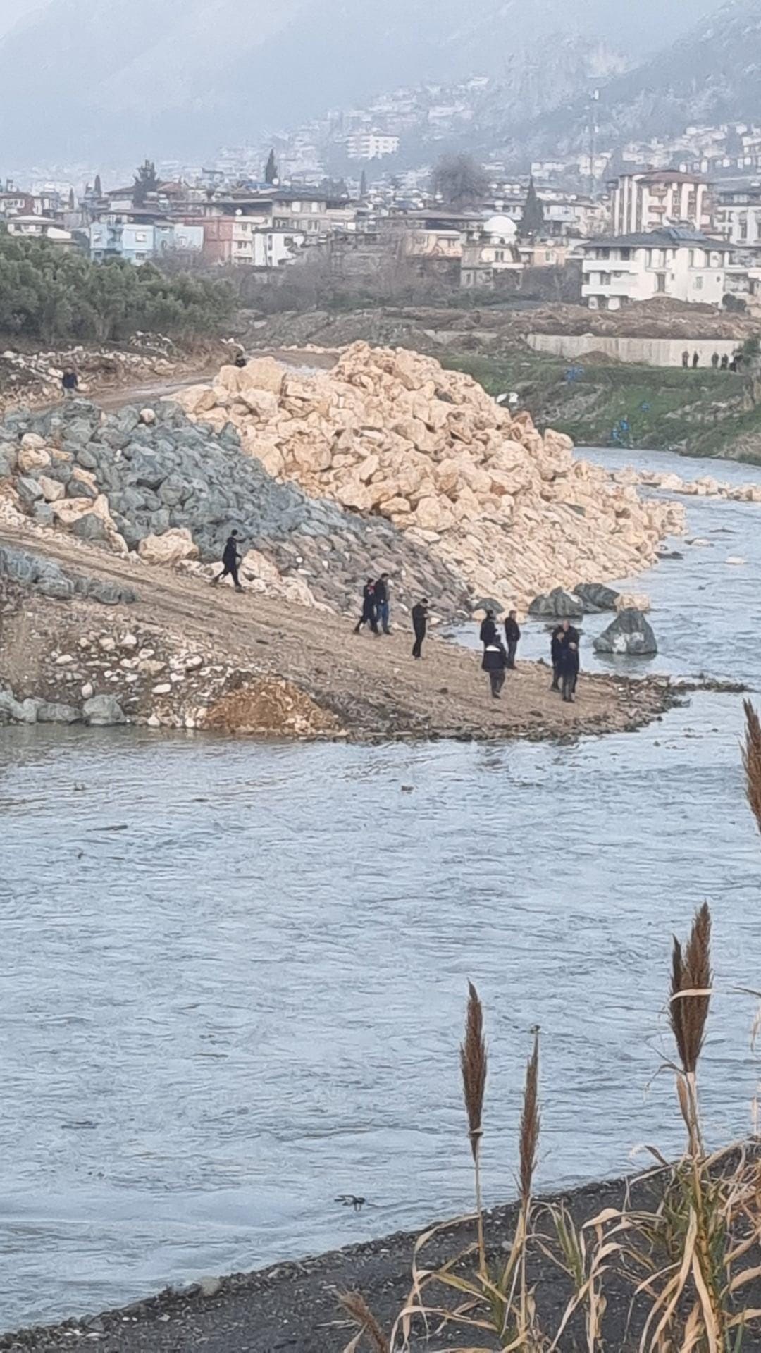 H A T A Y’ D A A S I N E H R I N E D U S E N K I S I A K I N T I Y L 1147241 340667