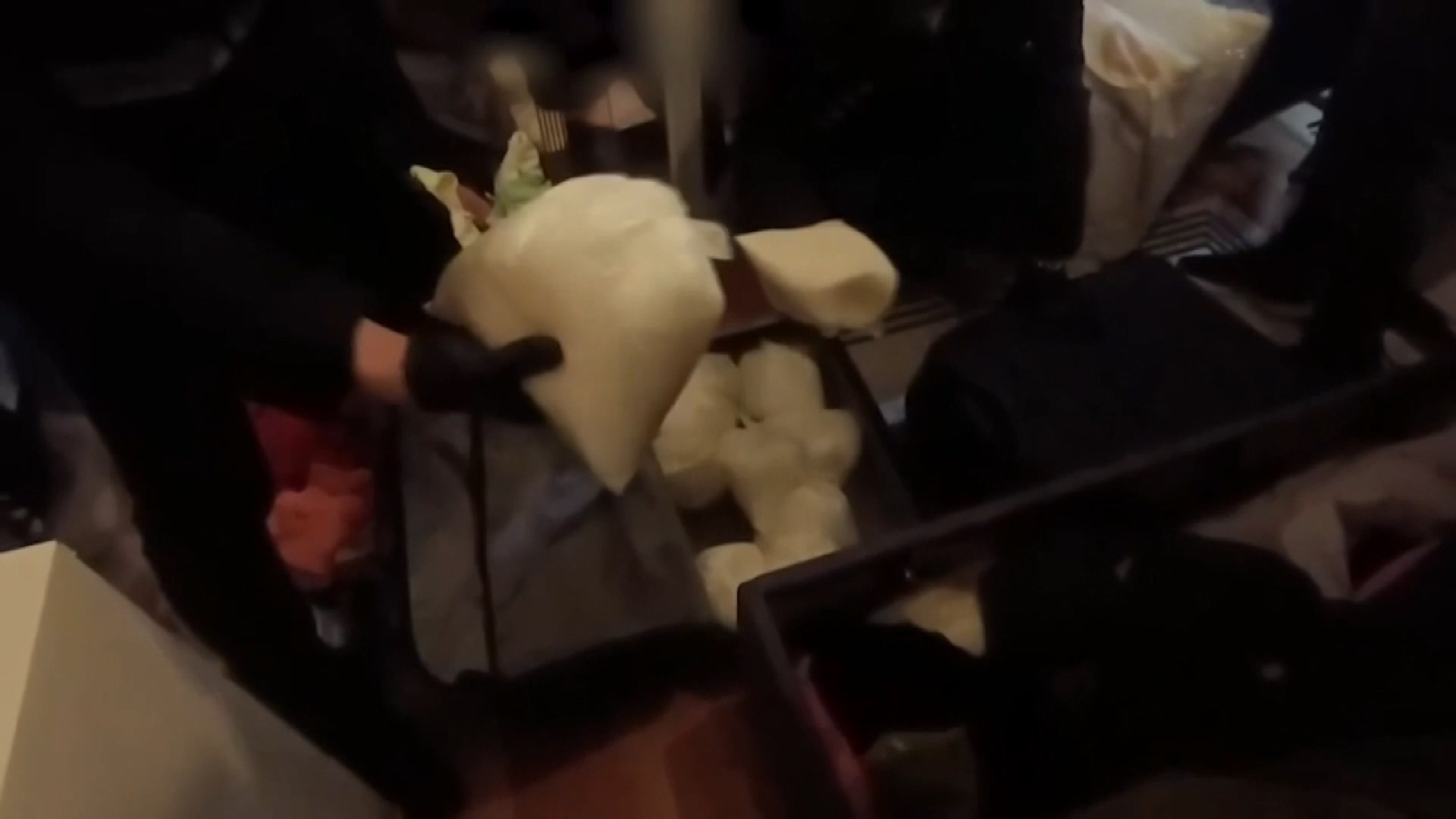 I S T A N B U L B A H C E L I E V L E R D E U Y U S T U R U C U O P E 1150942 341809