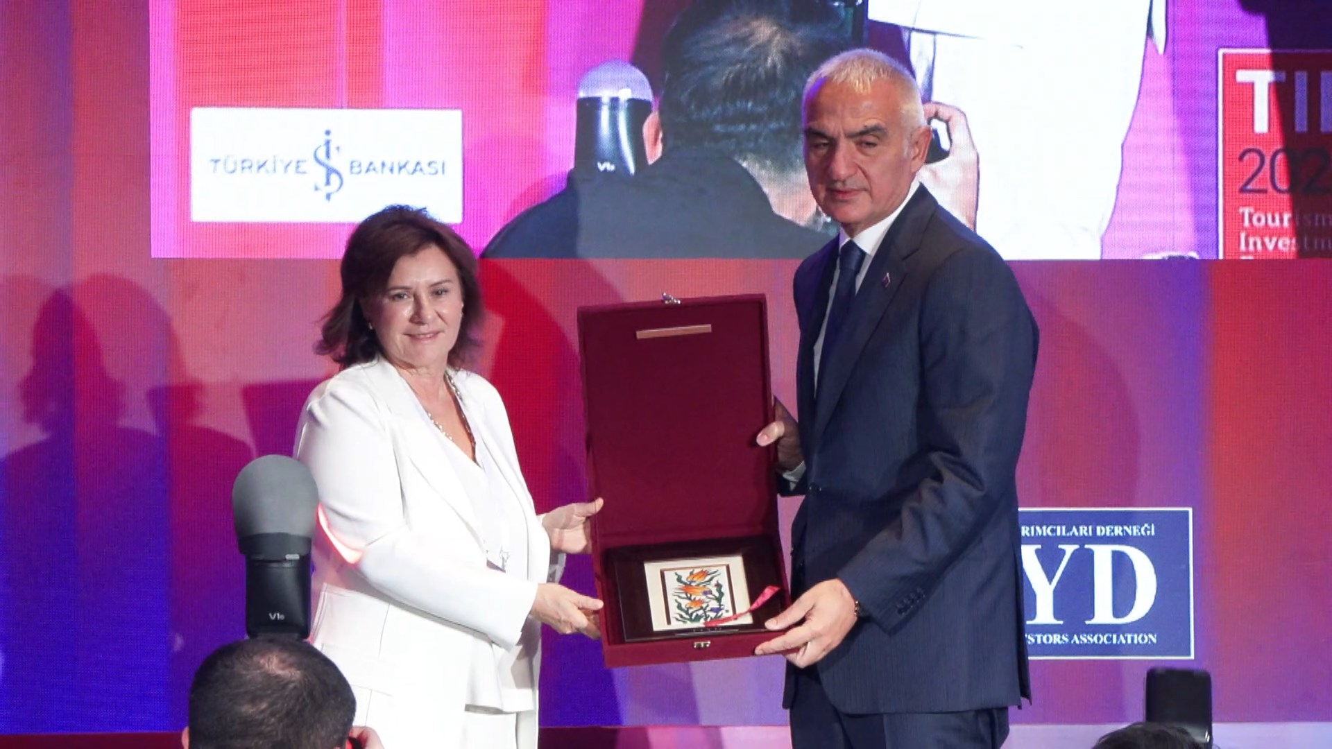 I S T A N B U L B A K A N E R S O Y H A Y D A R P A S A V E S I R 1160257 344550