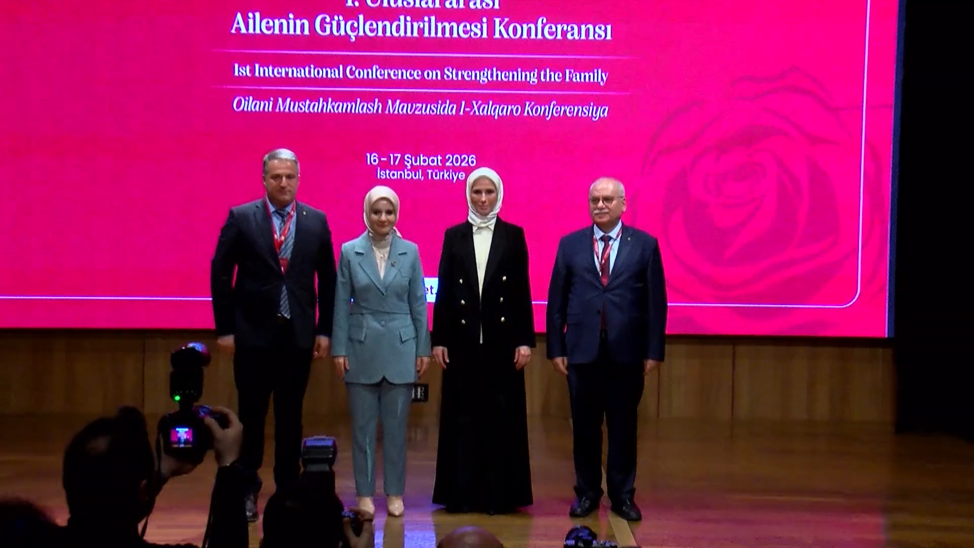 I S T A N B U L B A K A N G O K T A S A I L E I N S A N I N D 1173251 348508