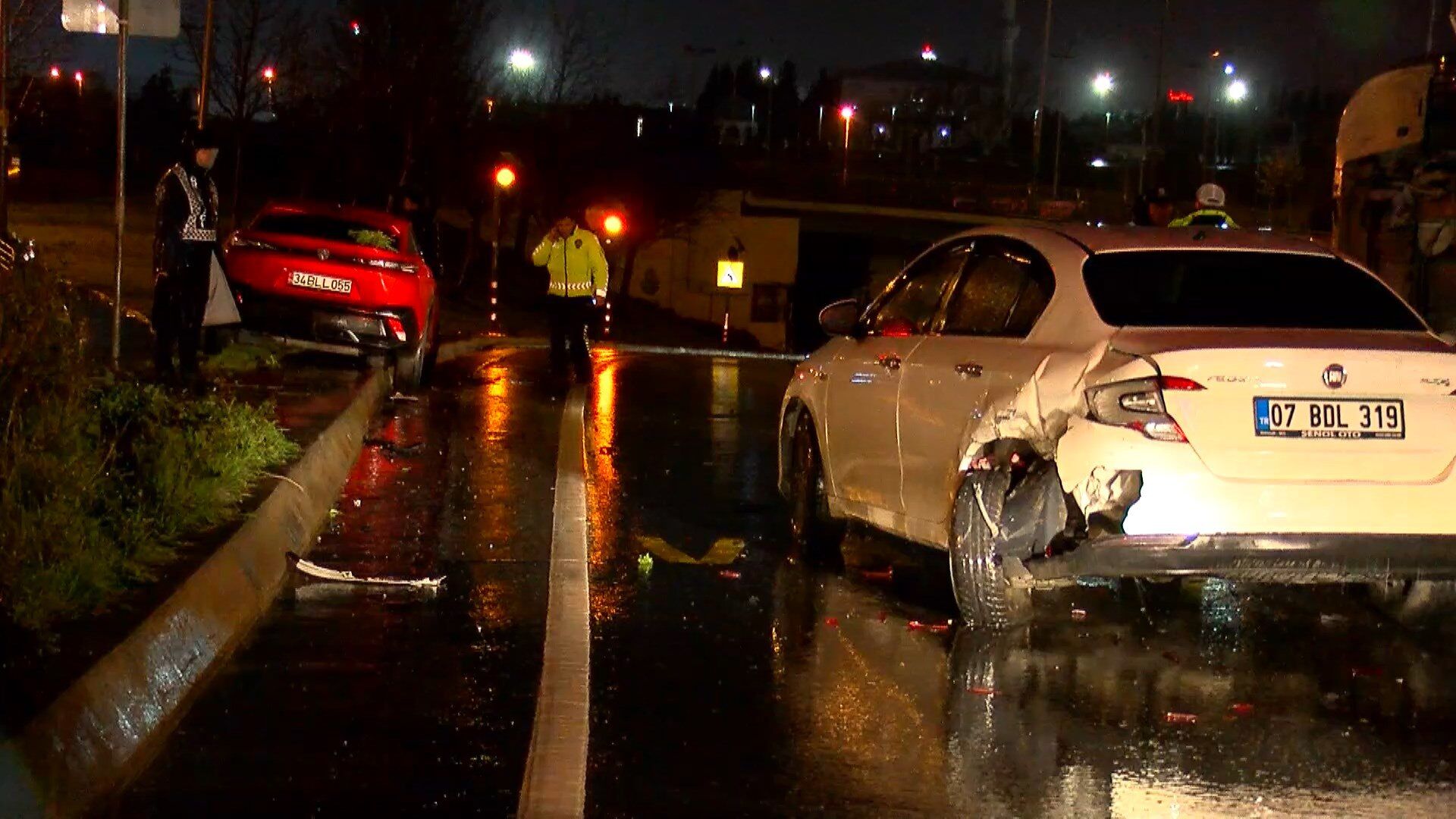 I S T A N B U L B A K I R K O Y D E D E V R I L E N H A F R I Y A T 1184414 351887