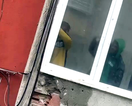 I S T A N B U L E S E N Y U R T T A B I N A Y A G I R E N 2 K I S 1147515 340774