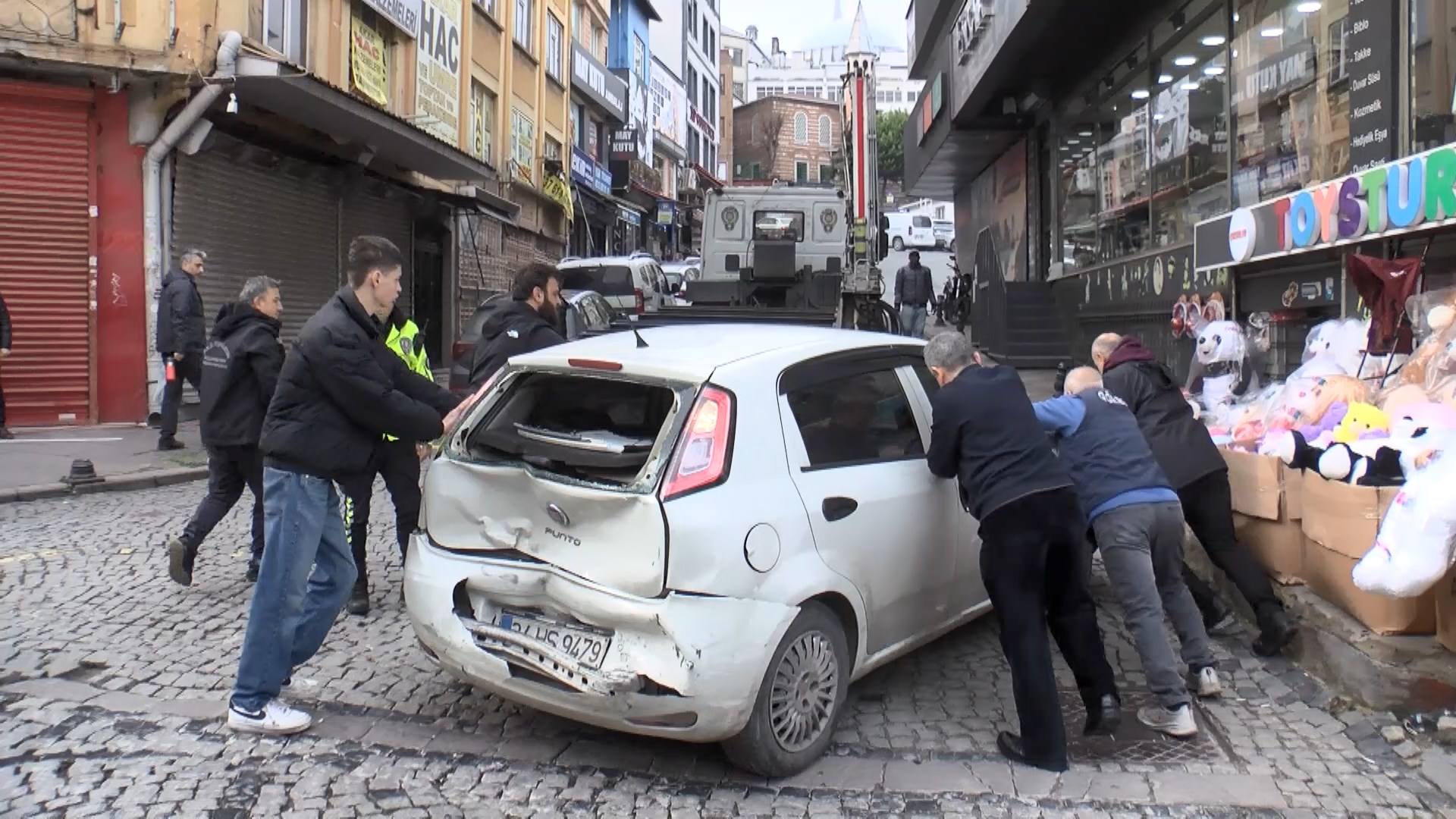 I S T A N B U L F A T I H’ T E H A F I F T I C A R I A R A C P A 1159116 344162