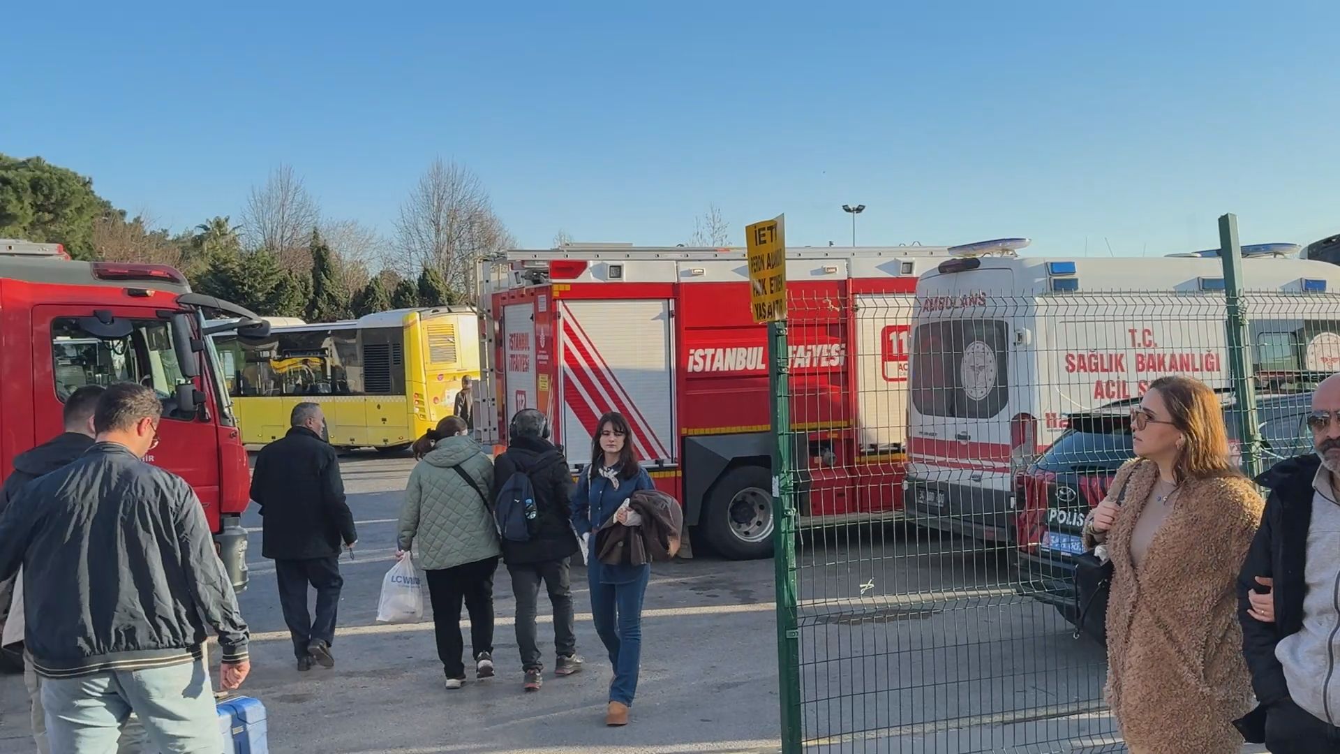 I S T A N B U L H A C I O S M A N M E T R O I S T A S Y O N U N D A 1178790 350173