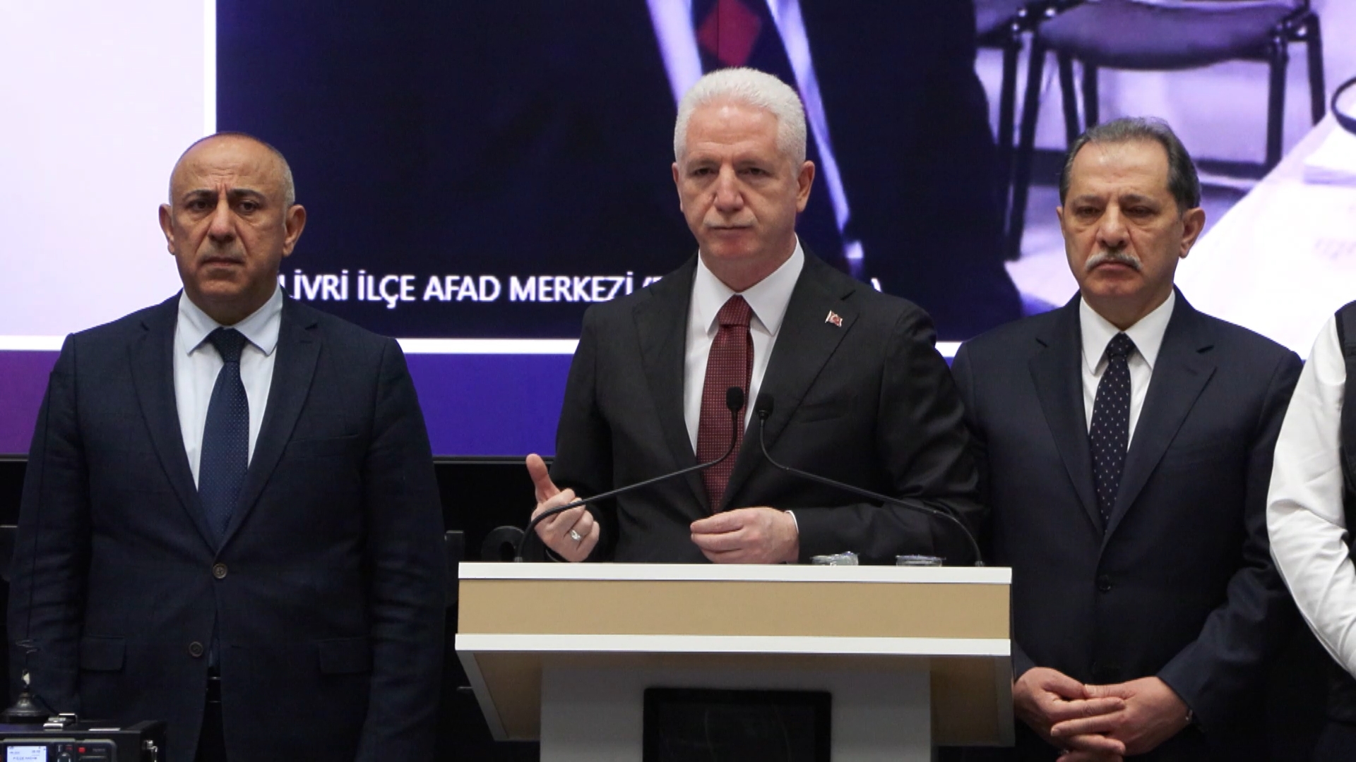 I S T A N B U L I S T A N B U L D A A F E T L E R I C I N K E S I N 1151196 341896