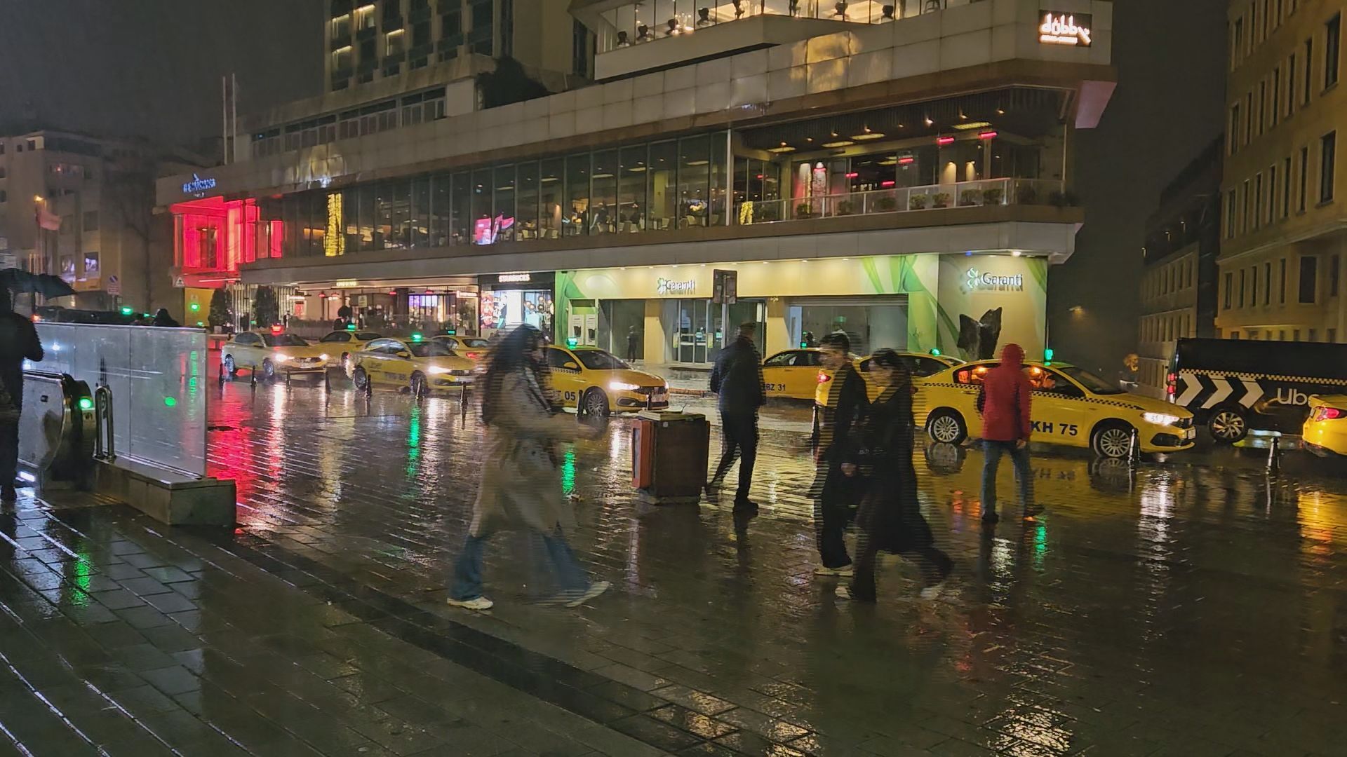 I S T A N B U L I S T A N B U L D A S A G A N A K E T K I L I O L 1184386 351878