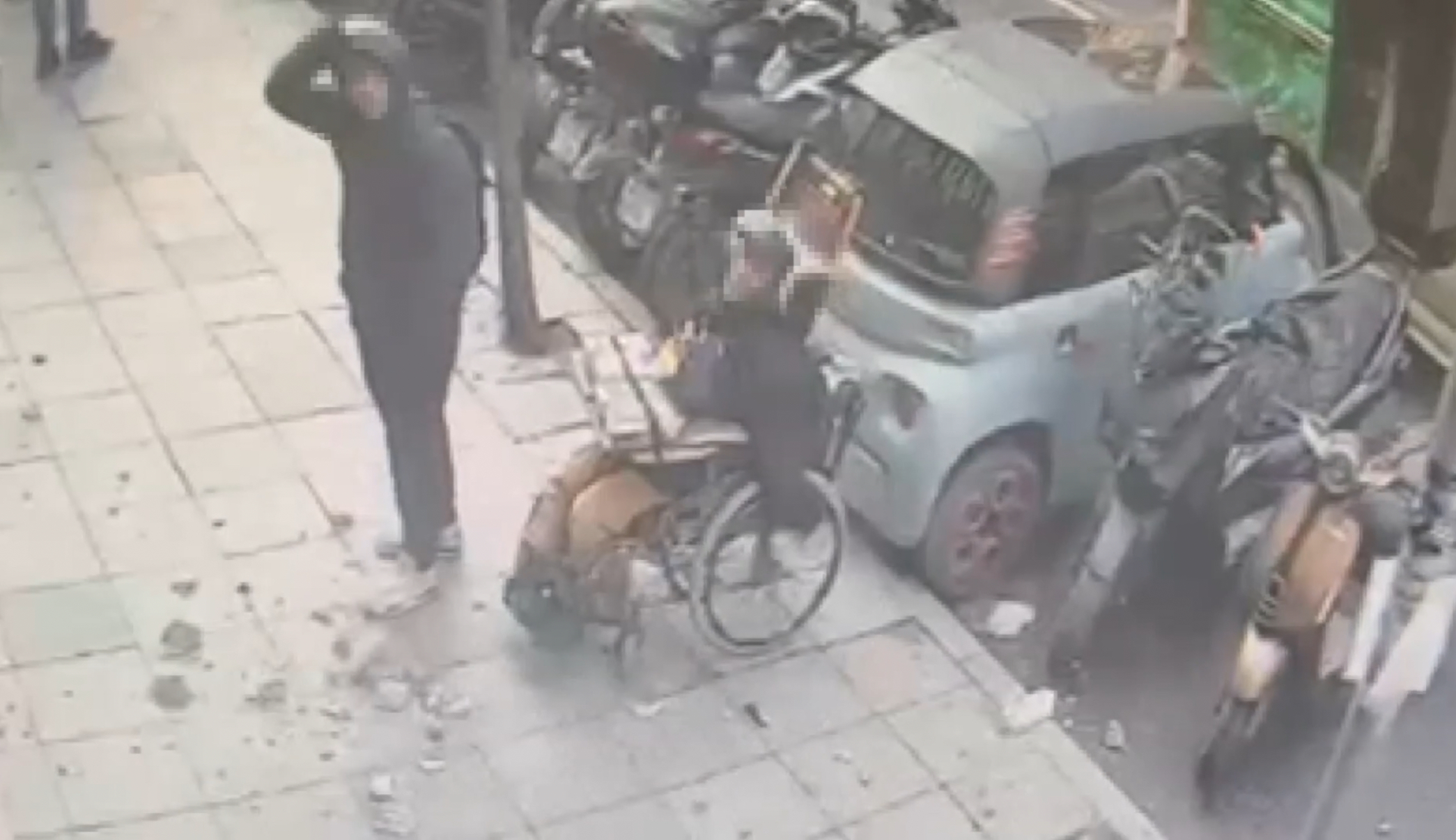 I S T A N B U L N I S A N T A S I’ N D A B A S I N A S I V A P A 1171899 348098